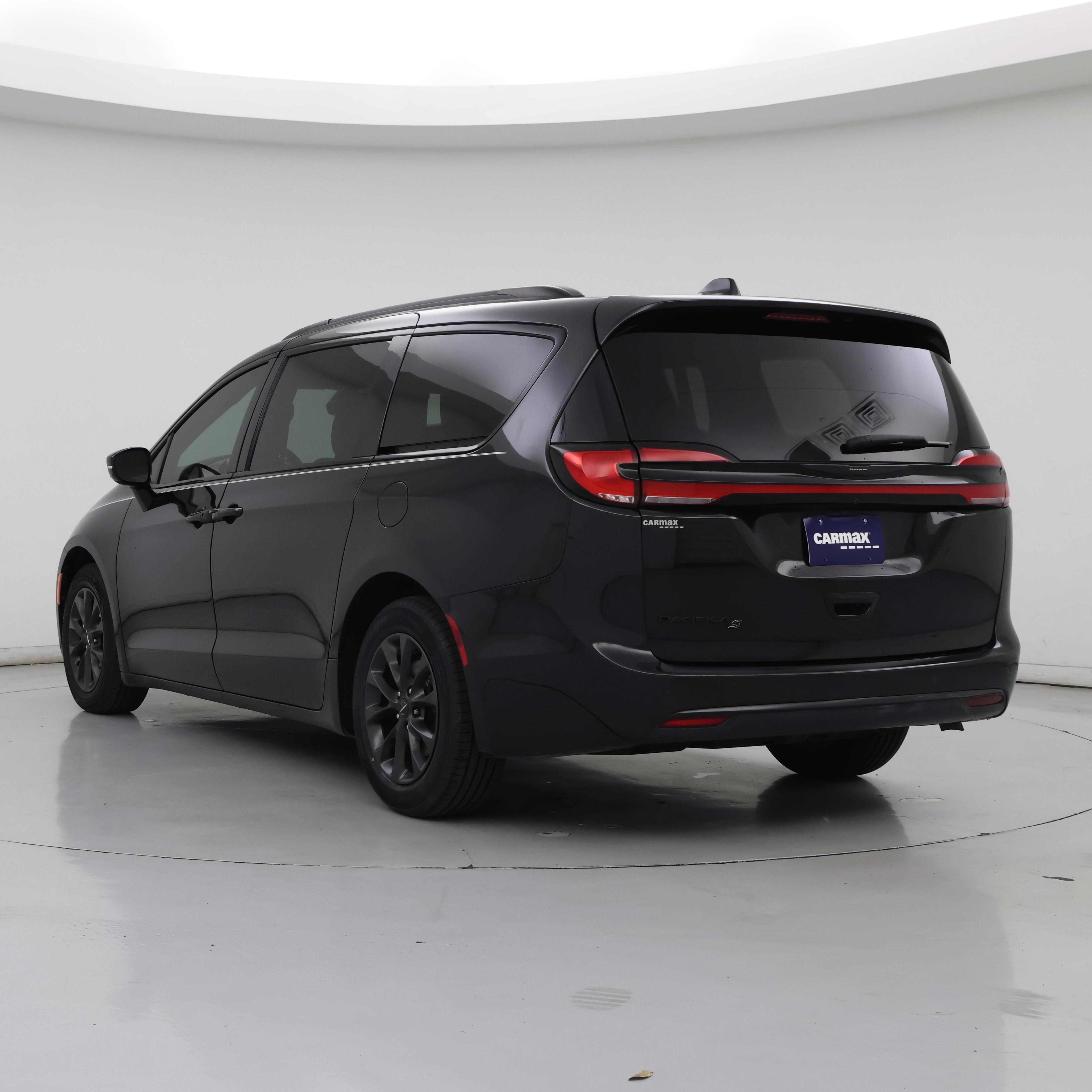 Thumbnail: 2021 Chrysler Pacifica - 2