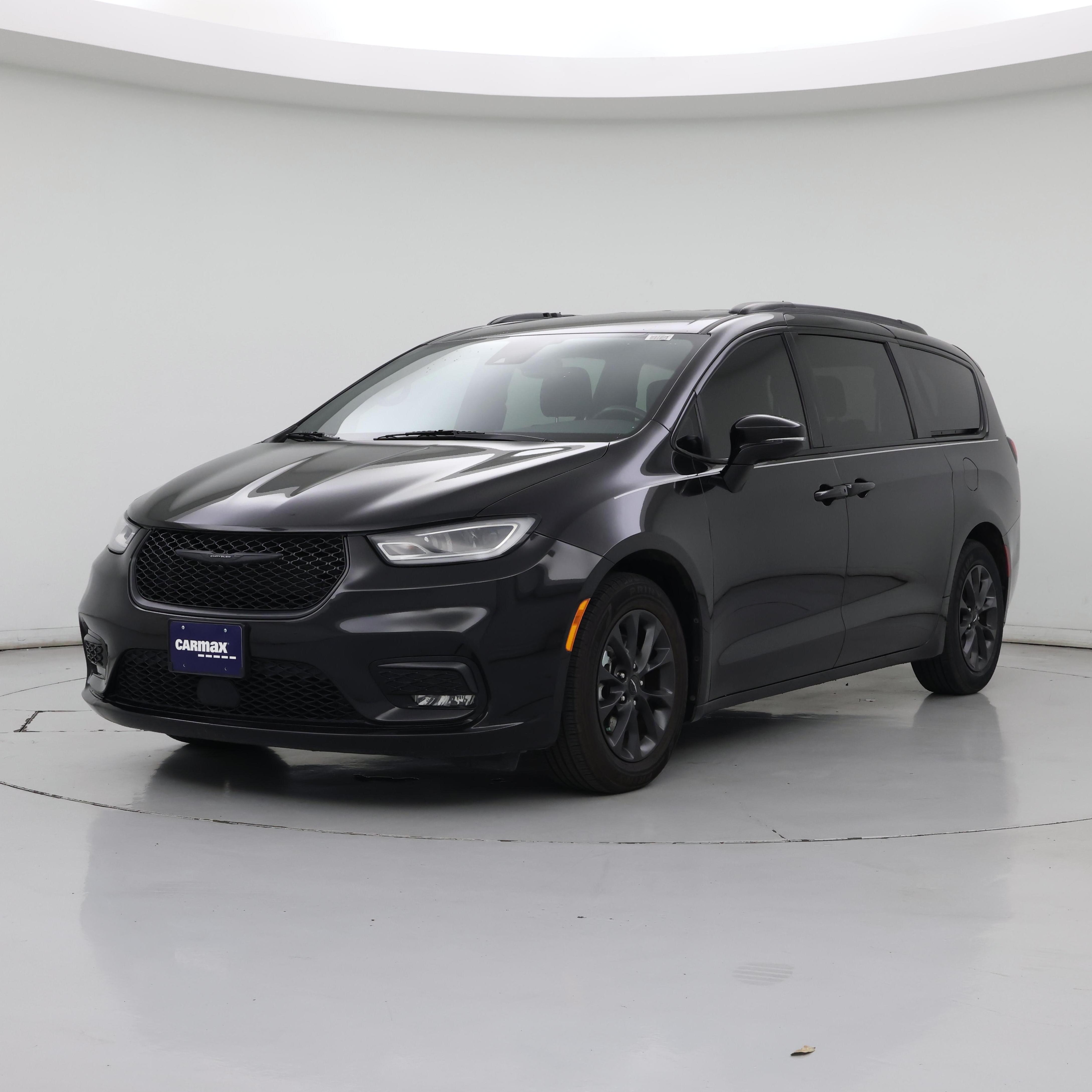 Thumbnail: 2021 Chrysler Pacifica - 4