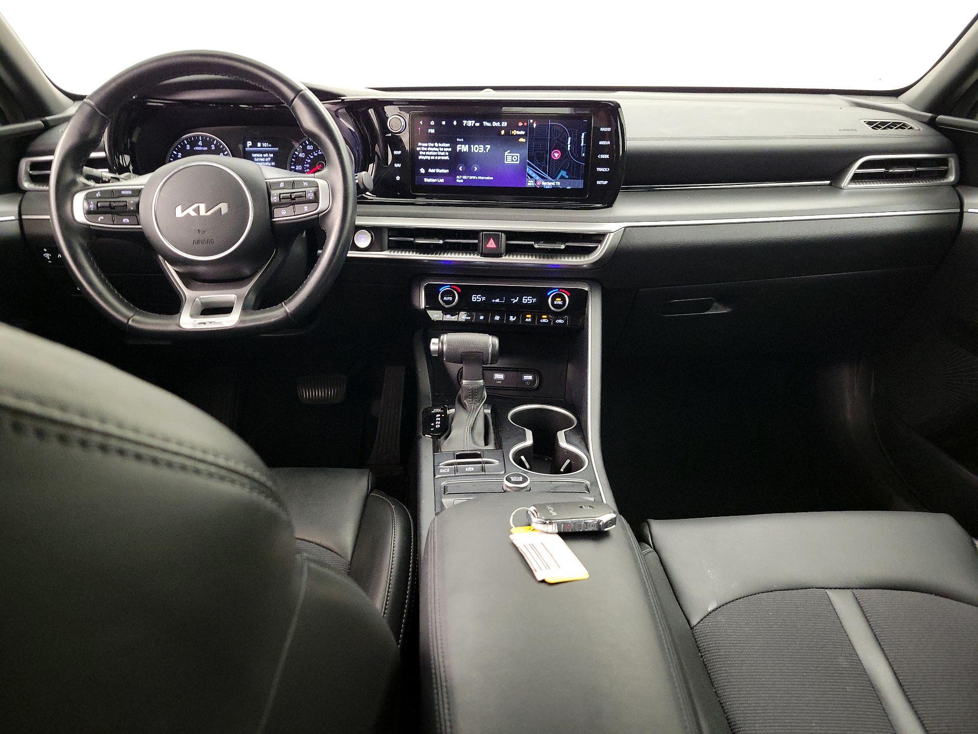 Thumbnail: 2023 Kia K5 - 9