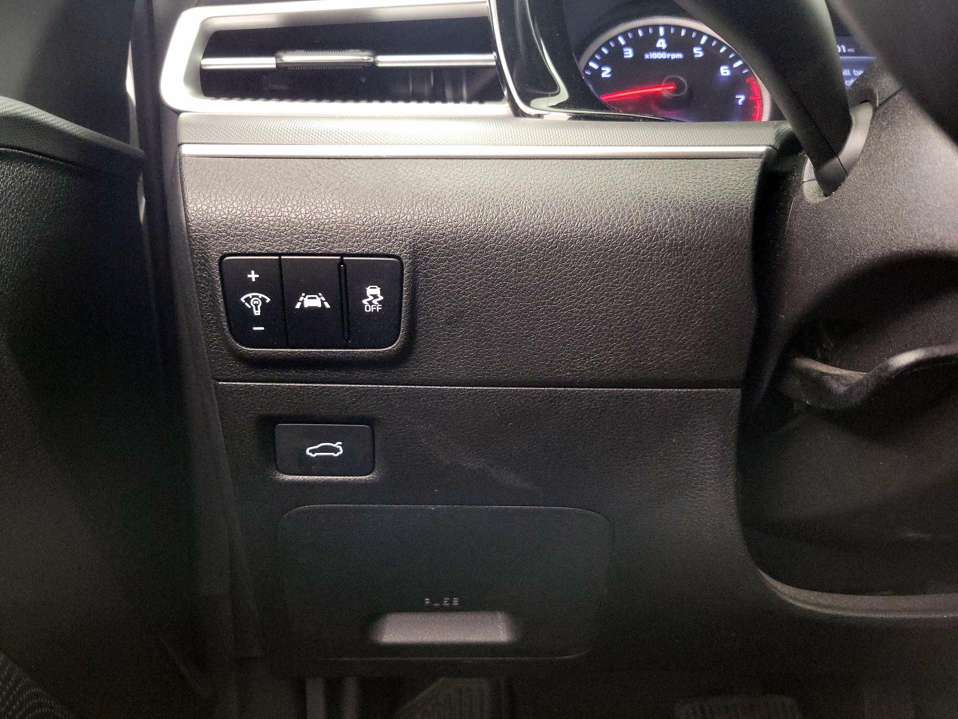 Thumbnail: 2023 Kia K5 - 13