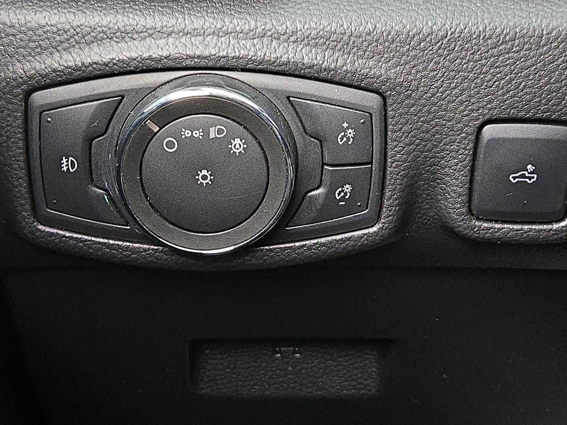 Thumbnail: 2021 Ford Ranger - 13