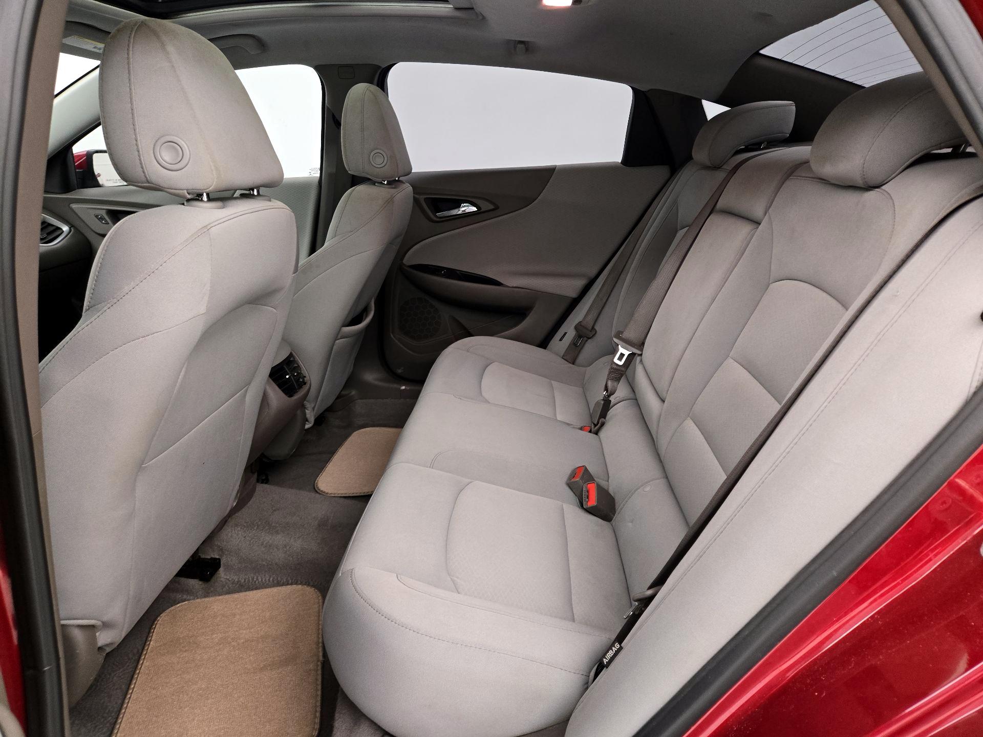 Thumbnail: 2023 Chevrolet Malibu - 20