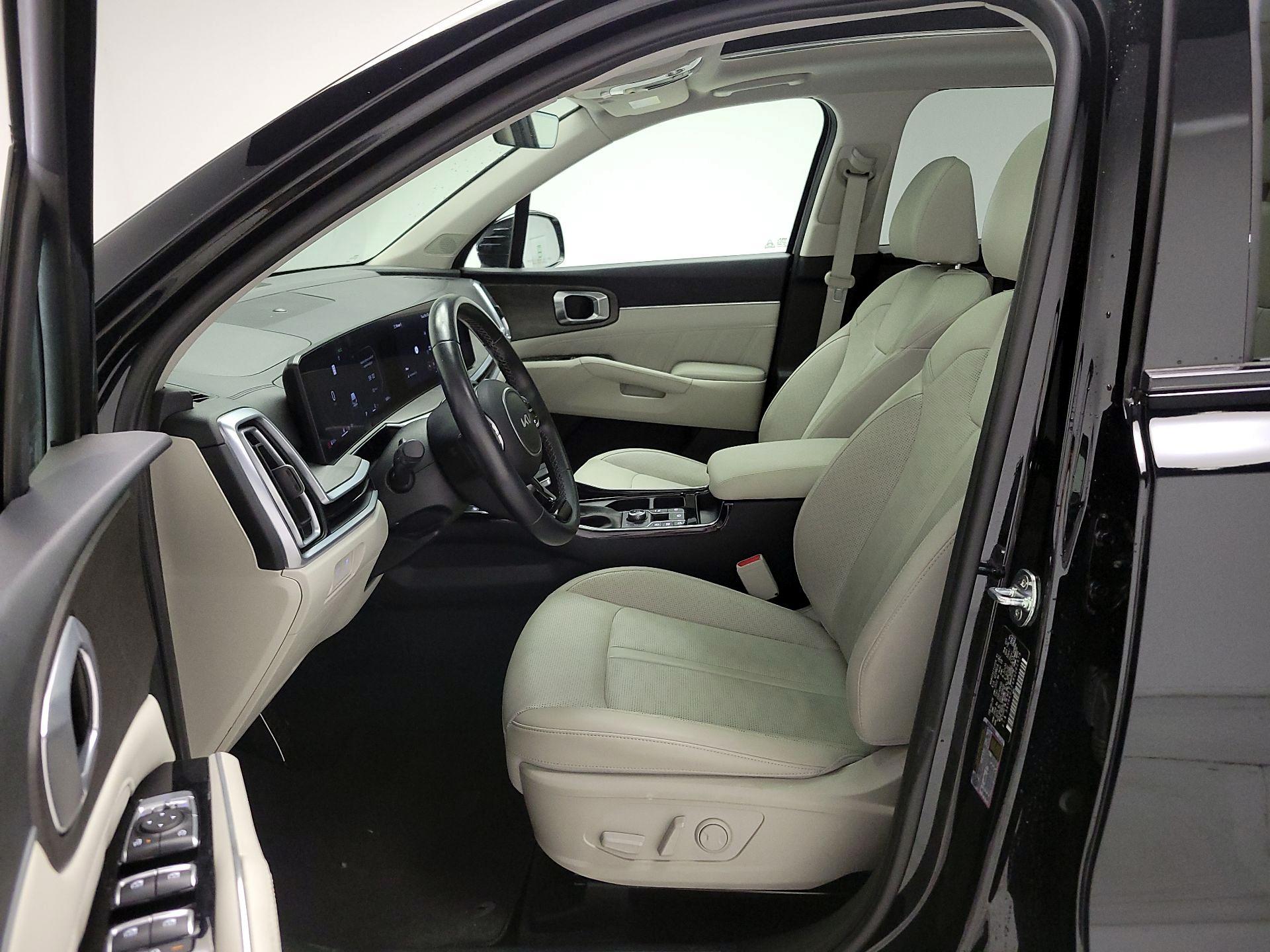 Thumbnail: 2024 Kia Sorento - 11