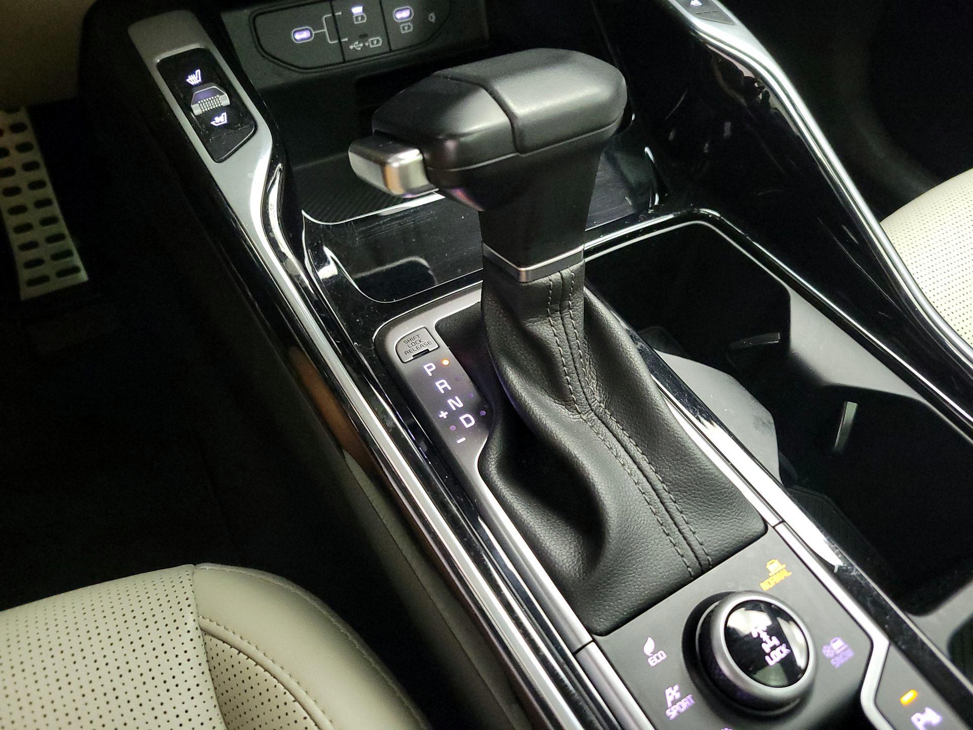 Thumbnail: 2024 Kia Sorento - 18