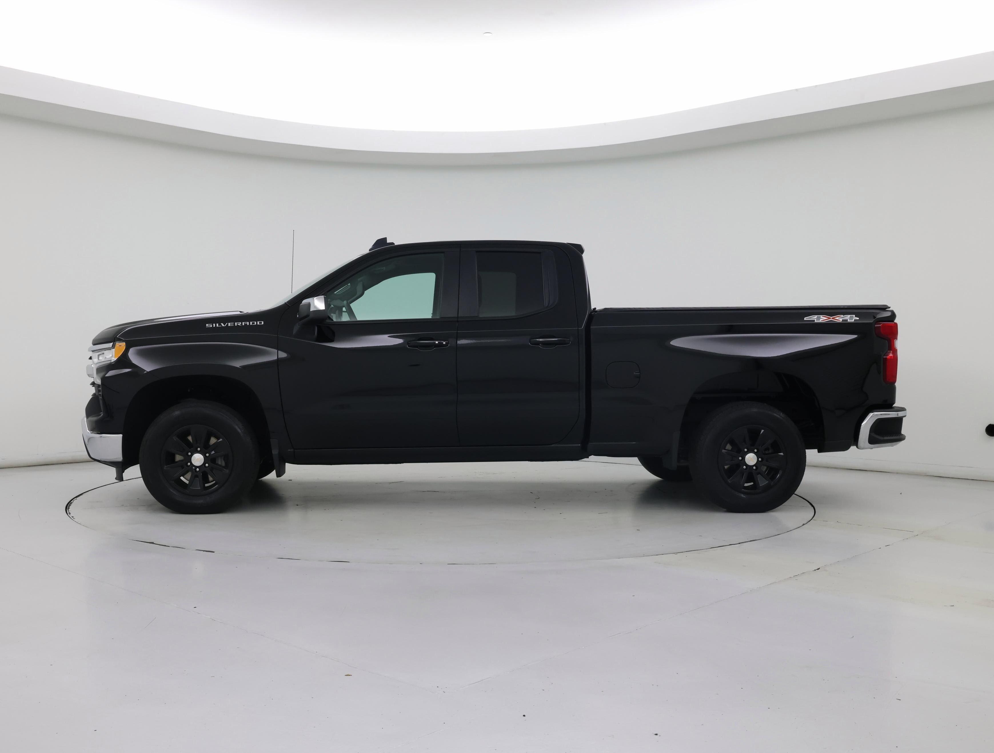 Thumbnail: 2023 Chevrolet Silverado 1500 - 3