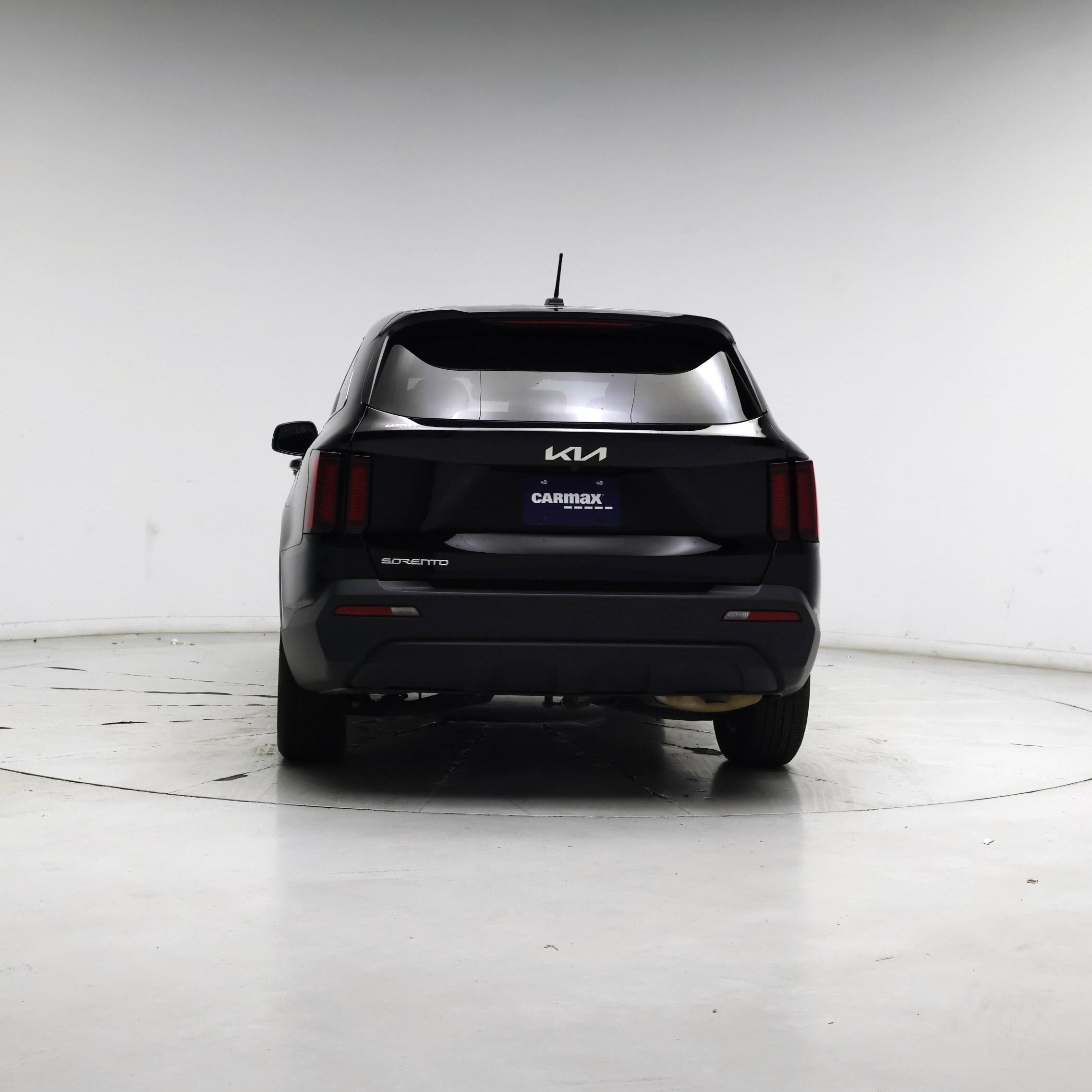 Thumbnail: 2023 Kia Sorento - 6