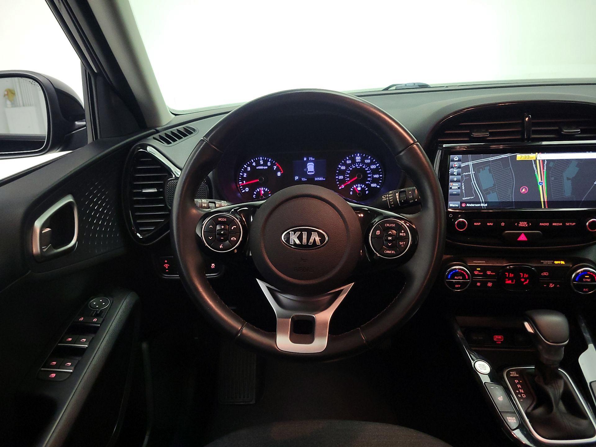 Thumbnail: 2020 Kia Soul - 10