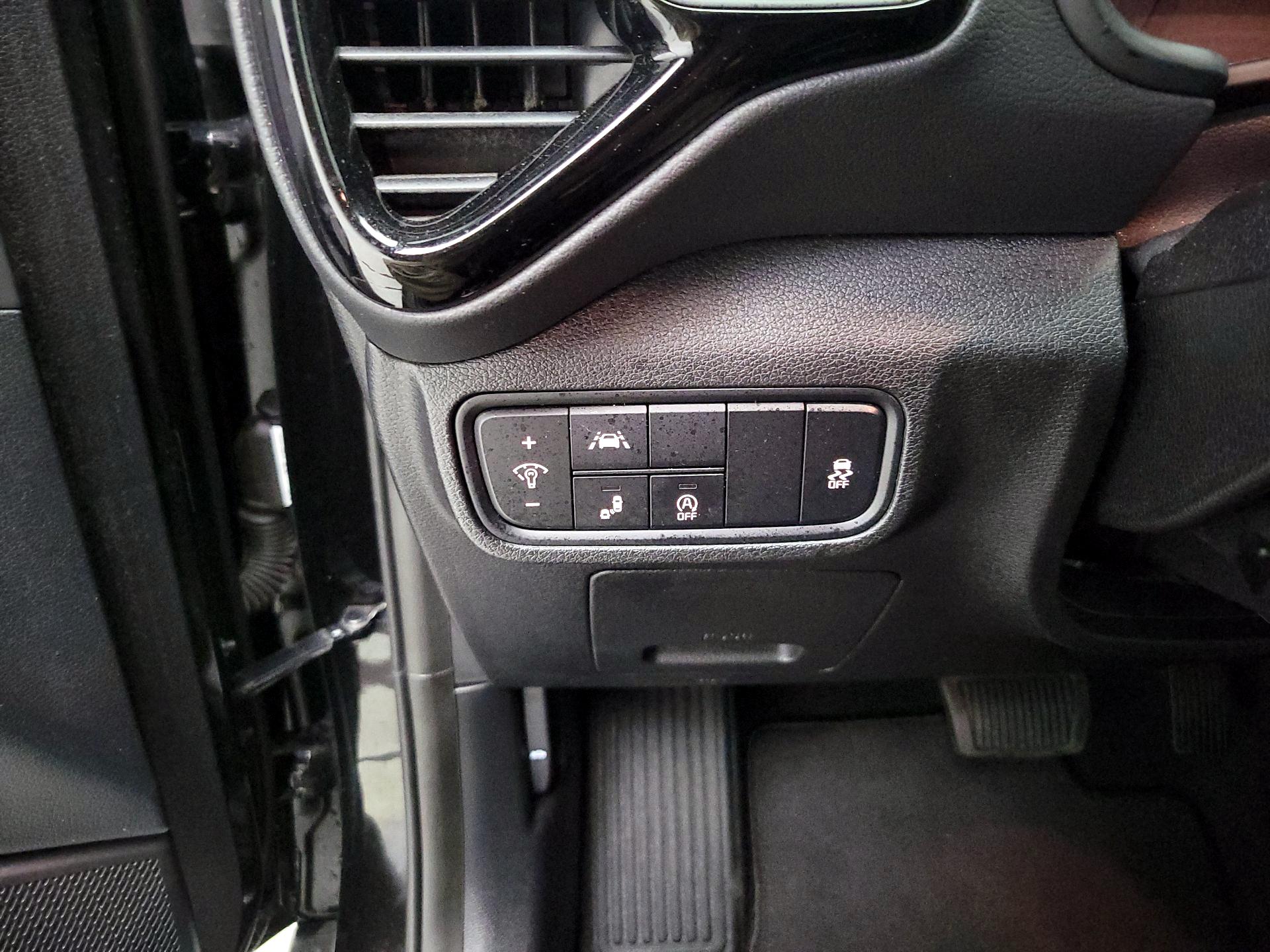 Thumbnail: 2020 Kia Soul - 13