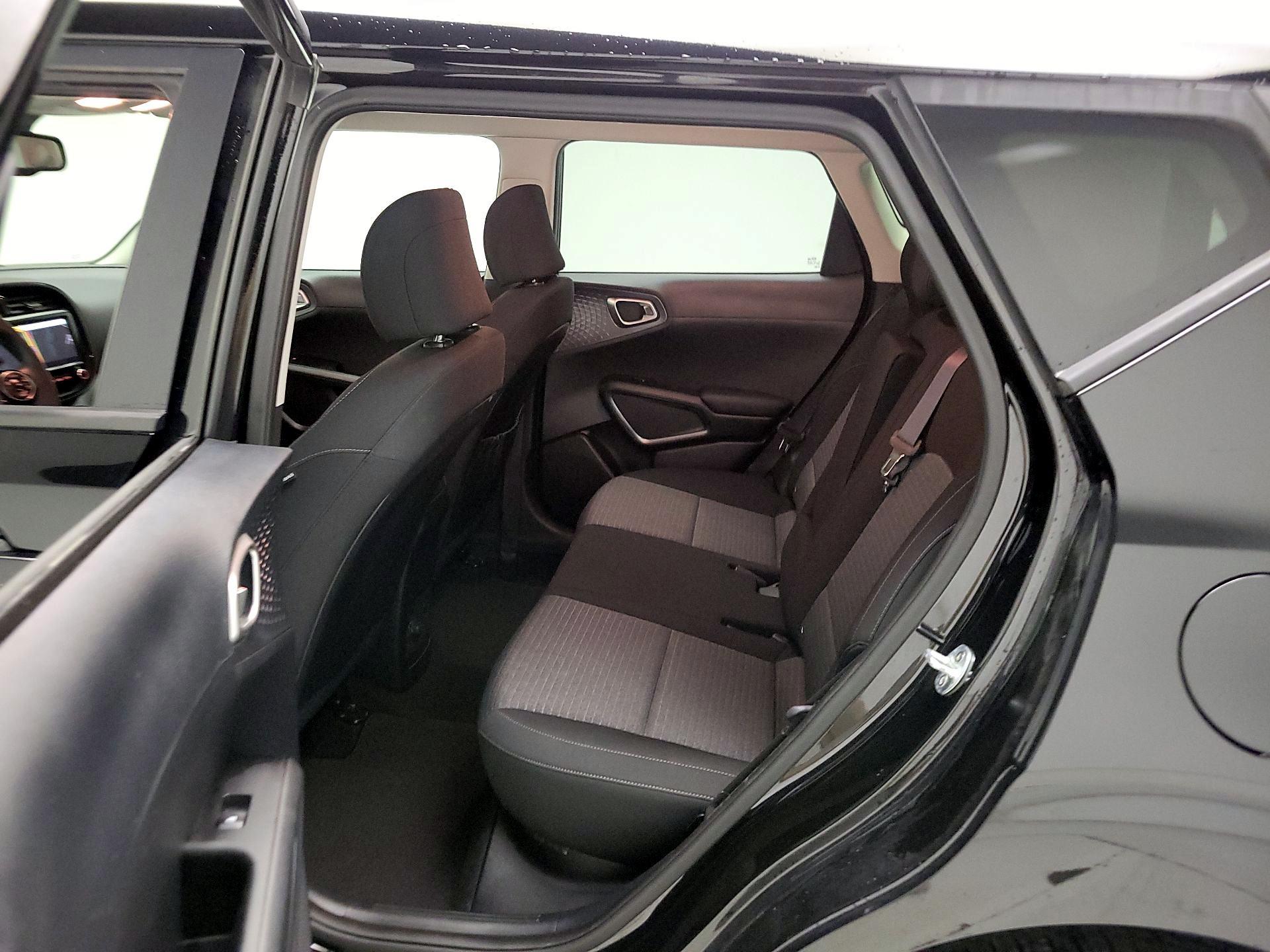 Thumbnail: 2020 Kia Soul - 19