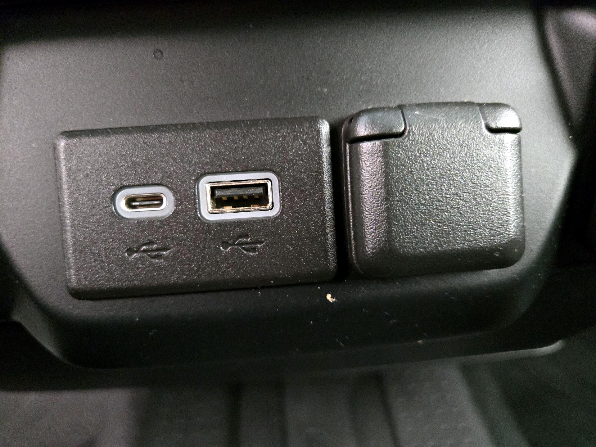 Thumbnail: 2022 Chevrolet Silverado 2500 - 18