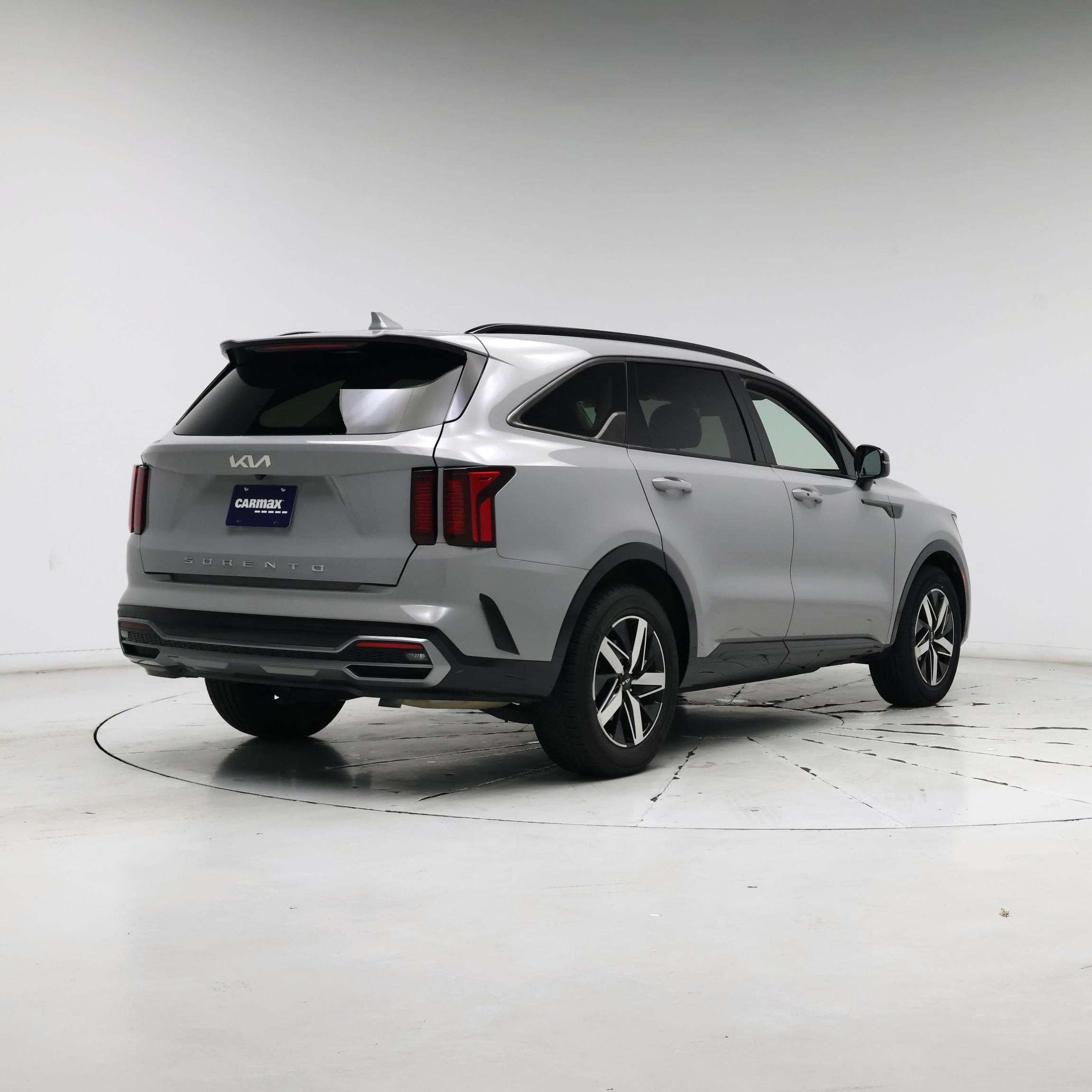 Thumbnail: 2022 Kia Sorento - 8