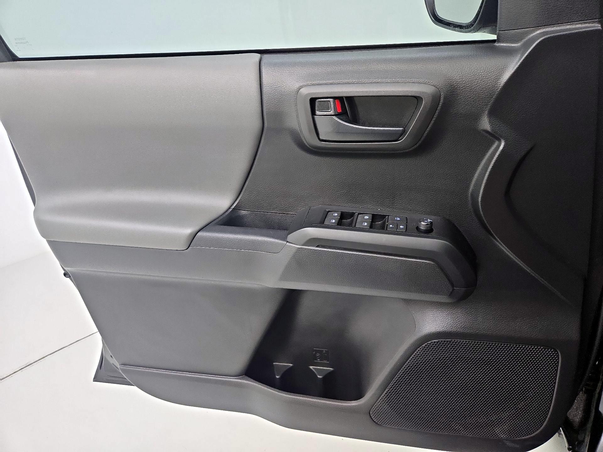 Thumbnail: 2023 Toyota Tacoma - 12