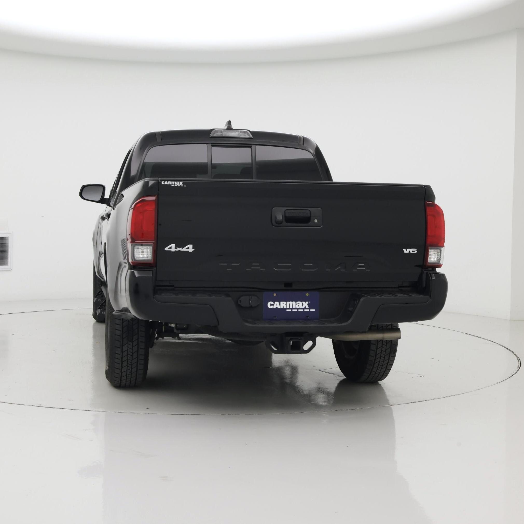 Thumbnail: 2023 Toyota Tacoma - 6