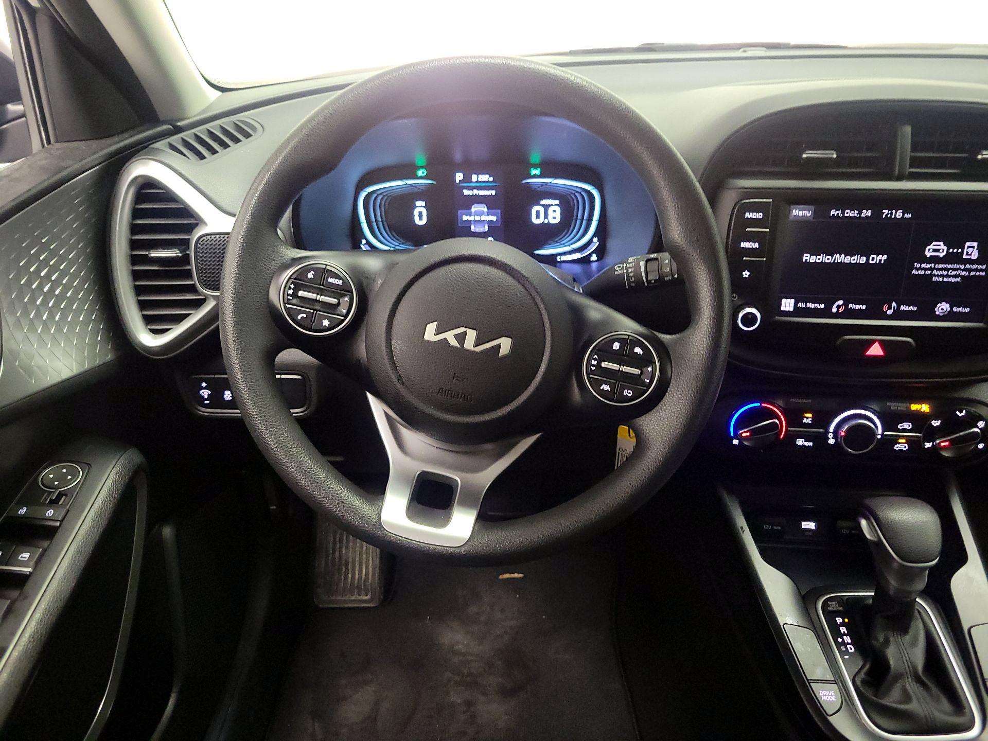 Thumbnail: 2024 Kia Soul - 10