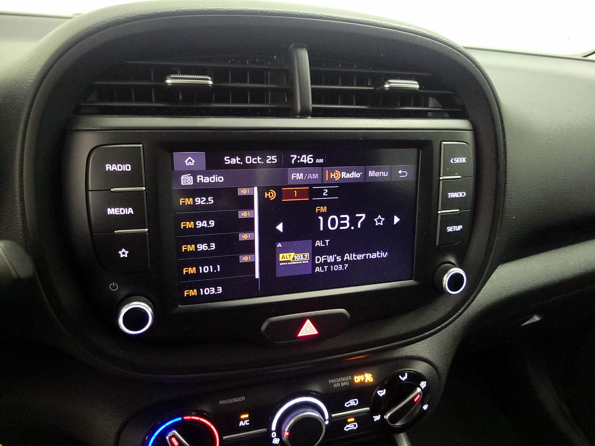 Thumbnail: 2023 Kia Soul - 15