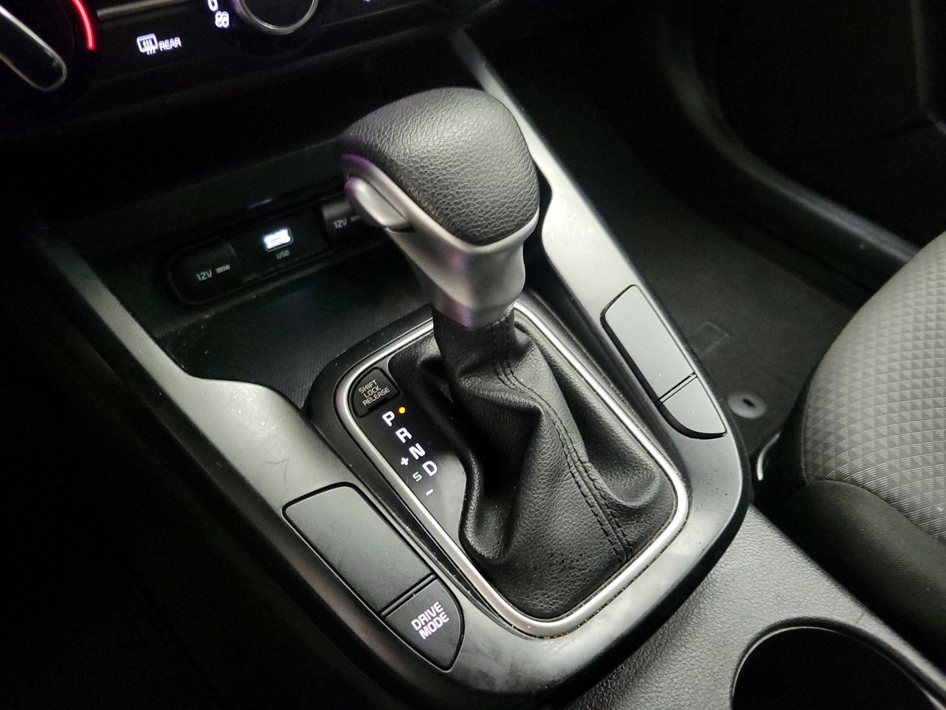 Thumbnail: 2023 Kia Soul - 17