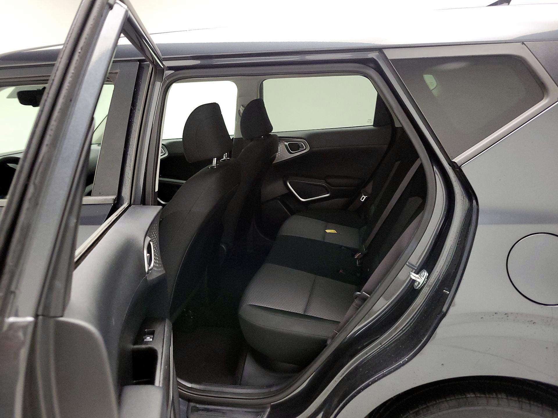 Thumbnail: 2023 Kia Soul - 18