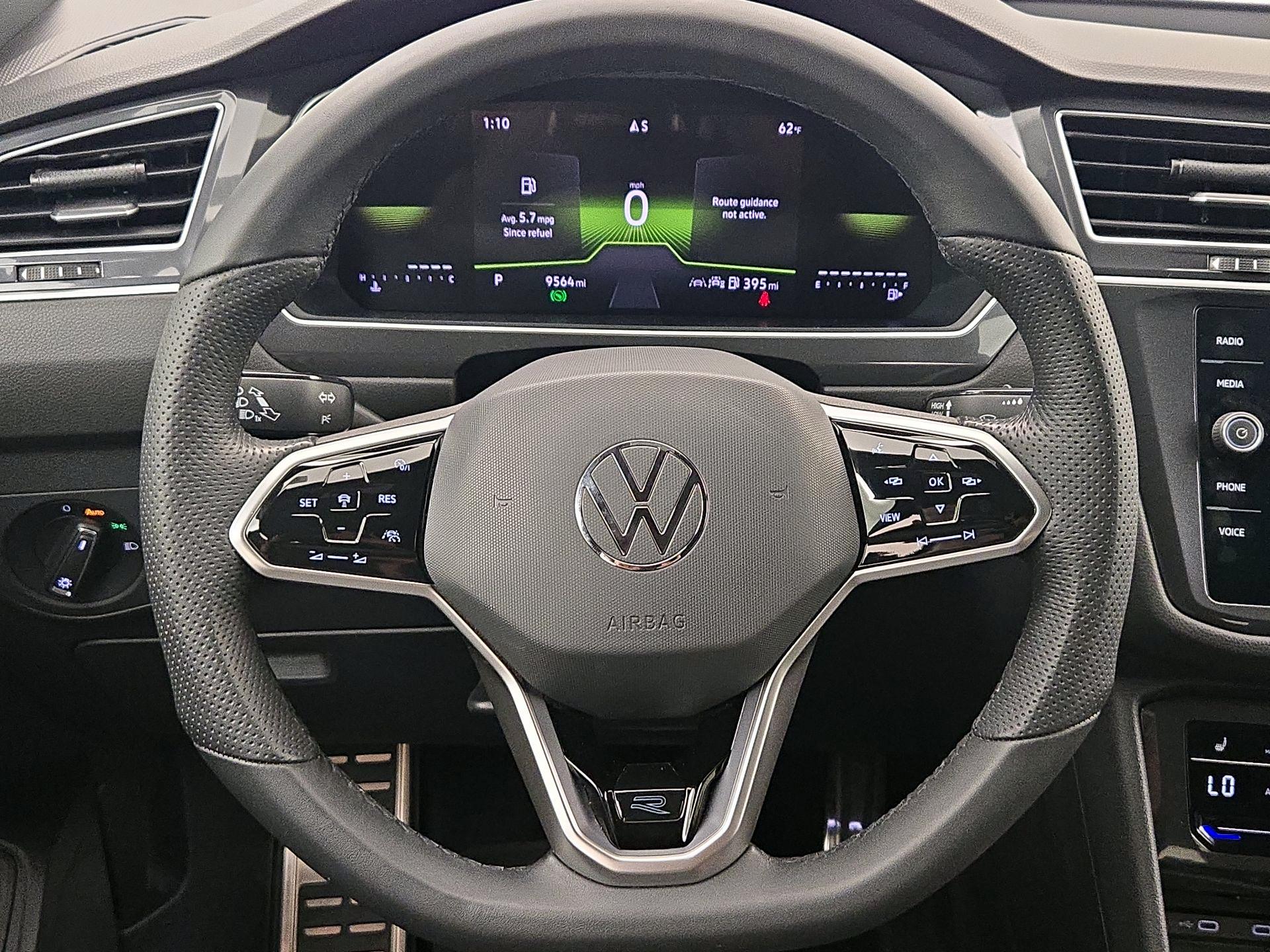 Thumbnail: 2024 Volkswagen Tiguan - 10