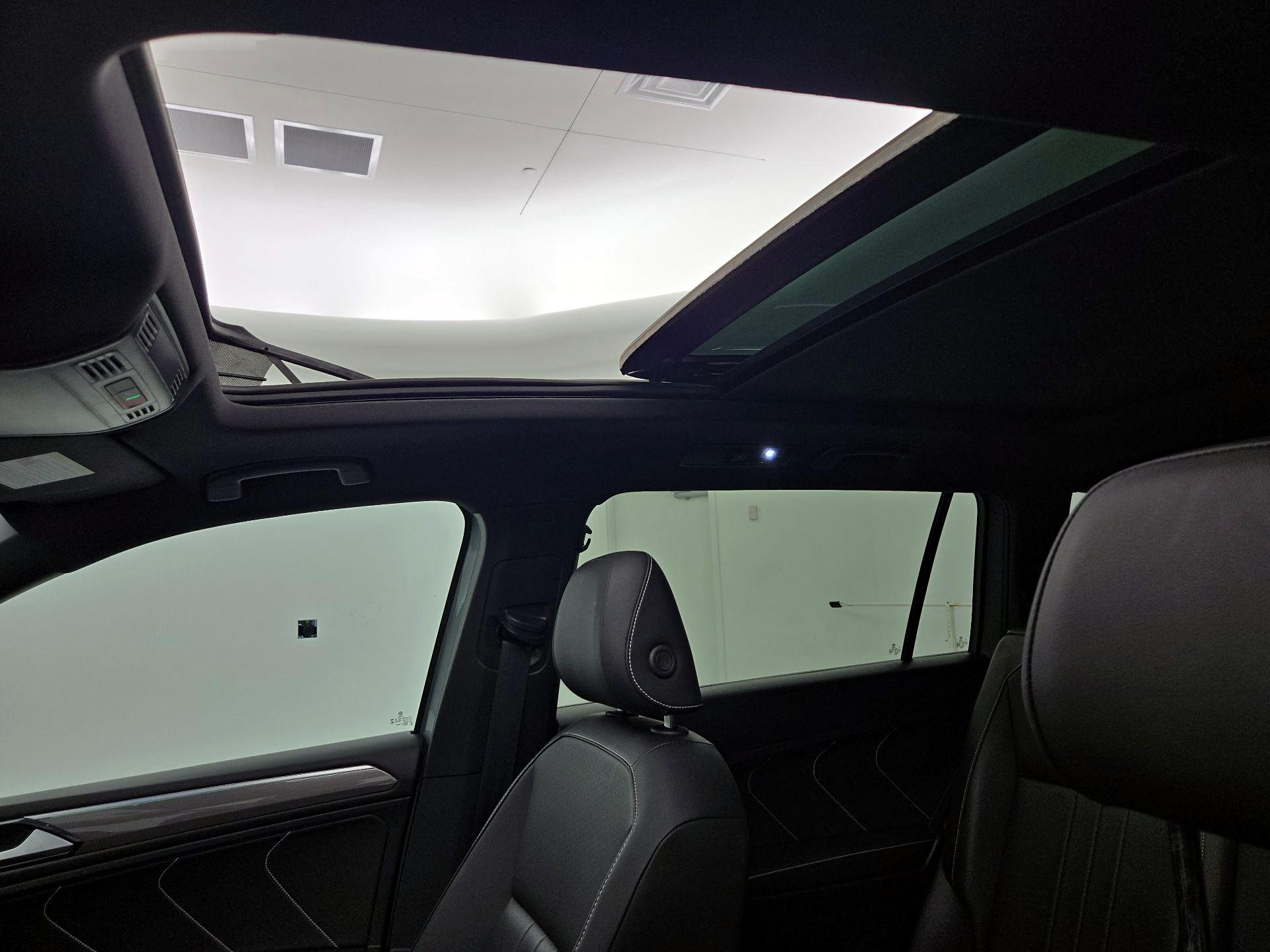 Thumbnail: 2024 Volkswagen Tiguan - 18