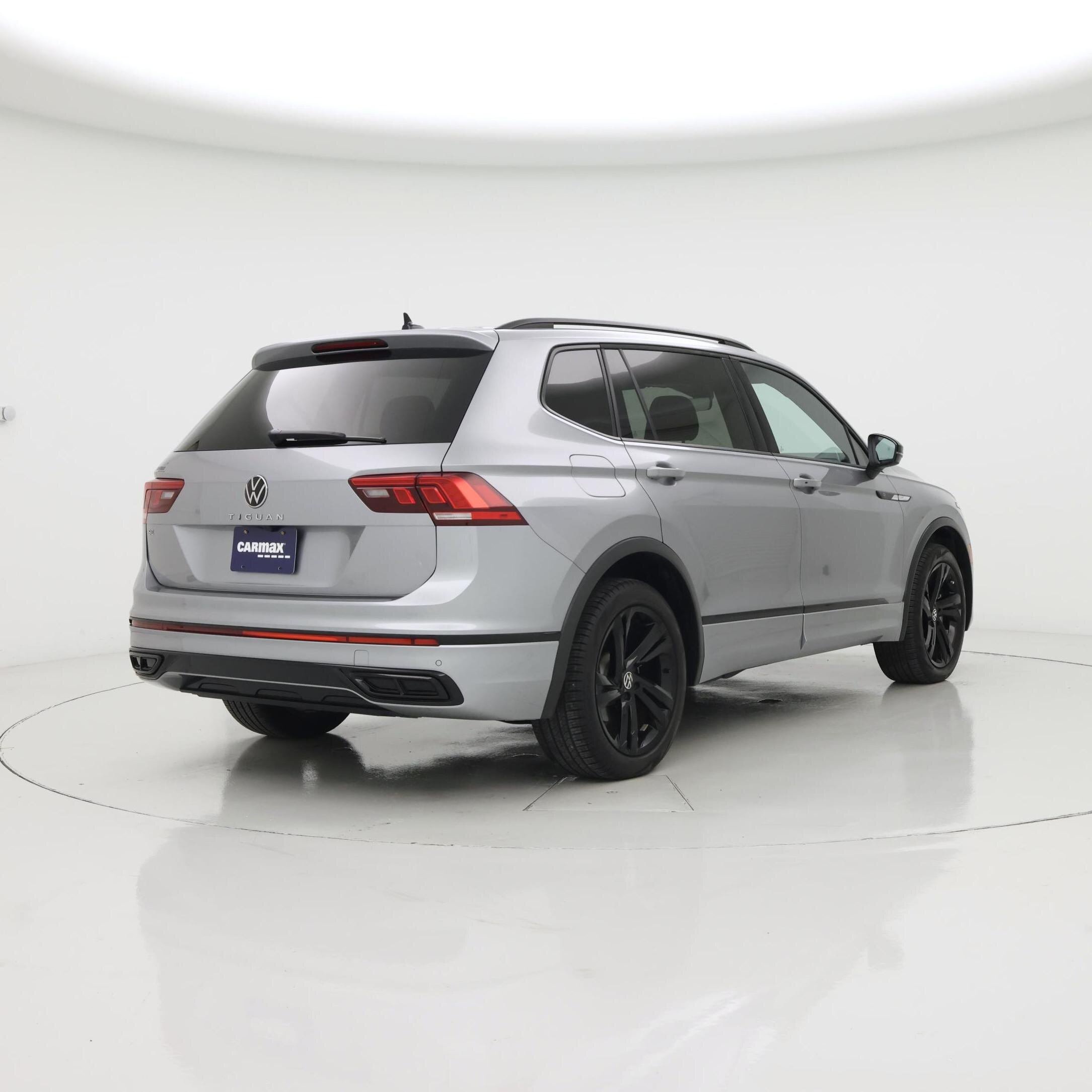 Thumbnail: 2024 Volkswagen Tiguan - 8