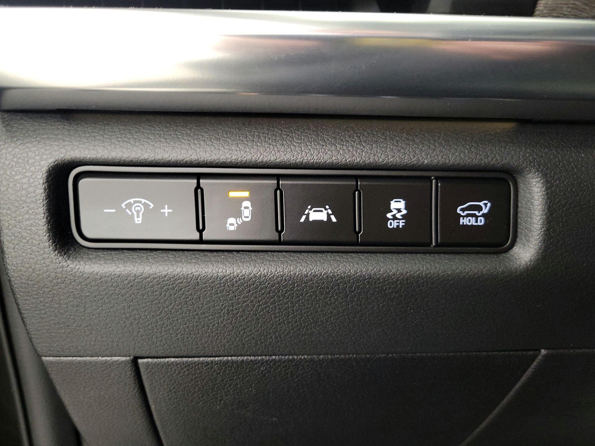 Thumbnail: 2022 Kia Telluride - 13