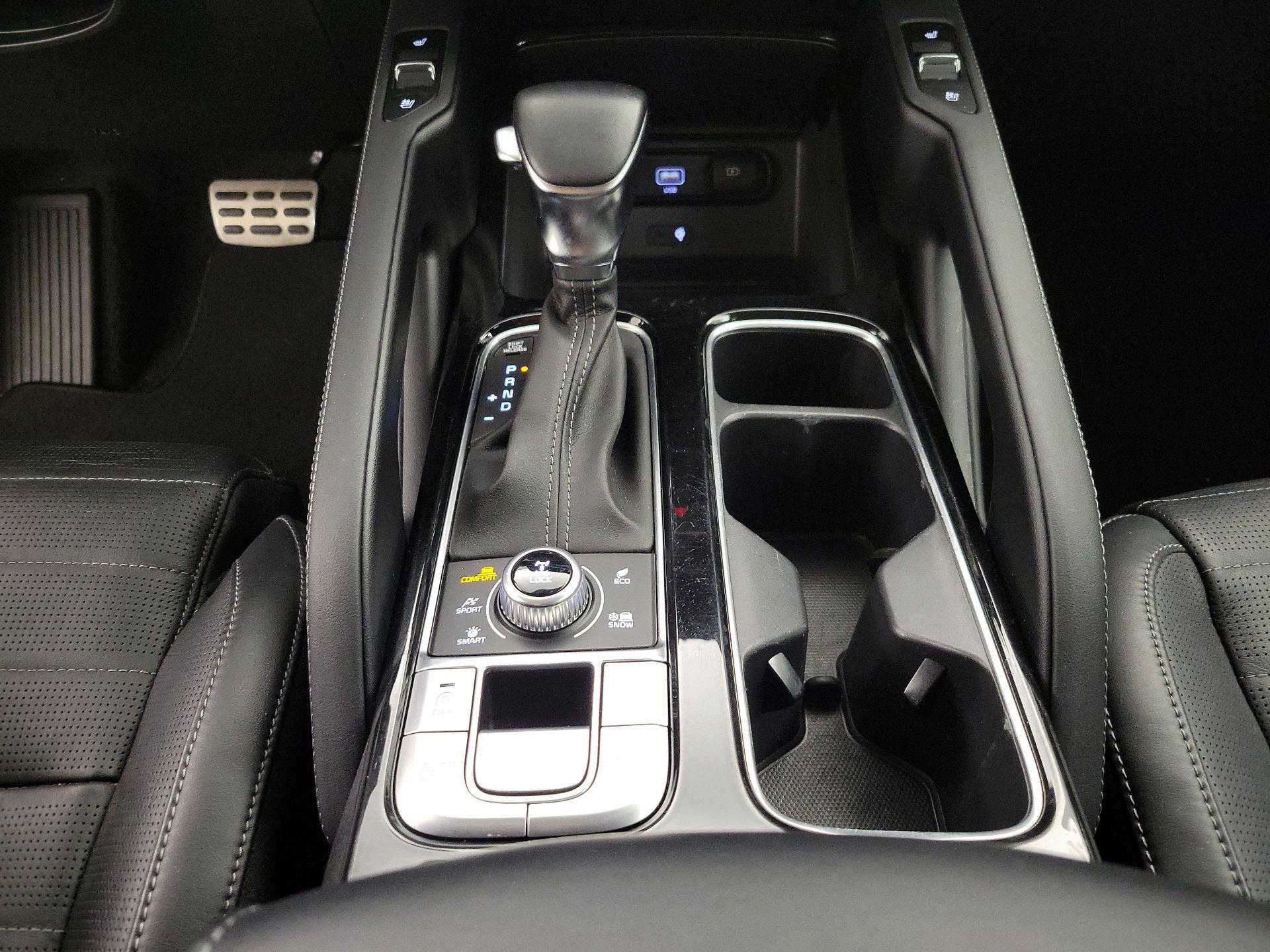 Thumbnail: 2022 Kia Telluride - 18