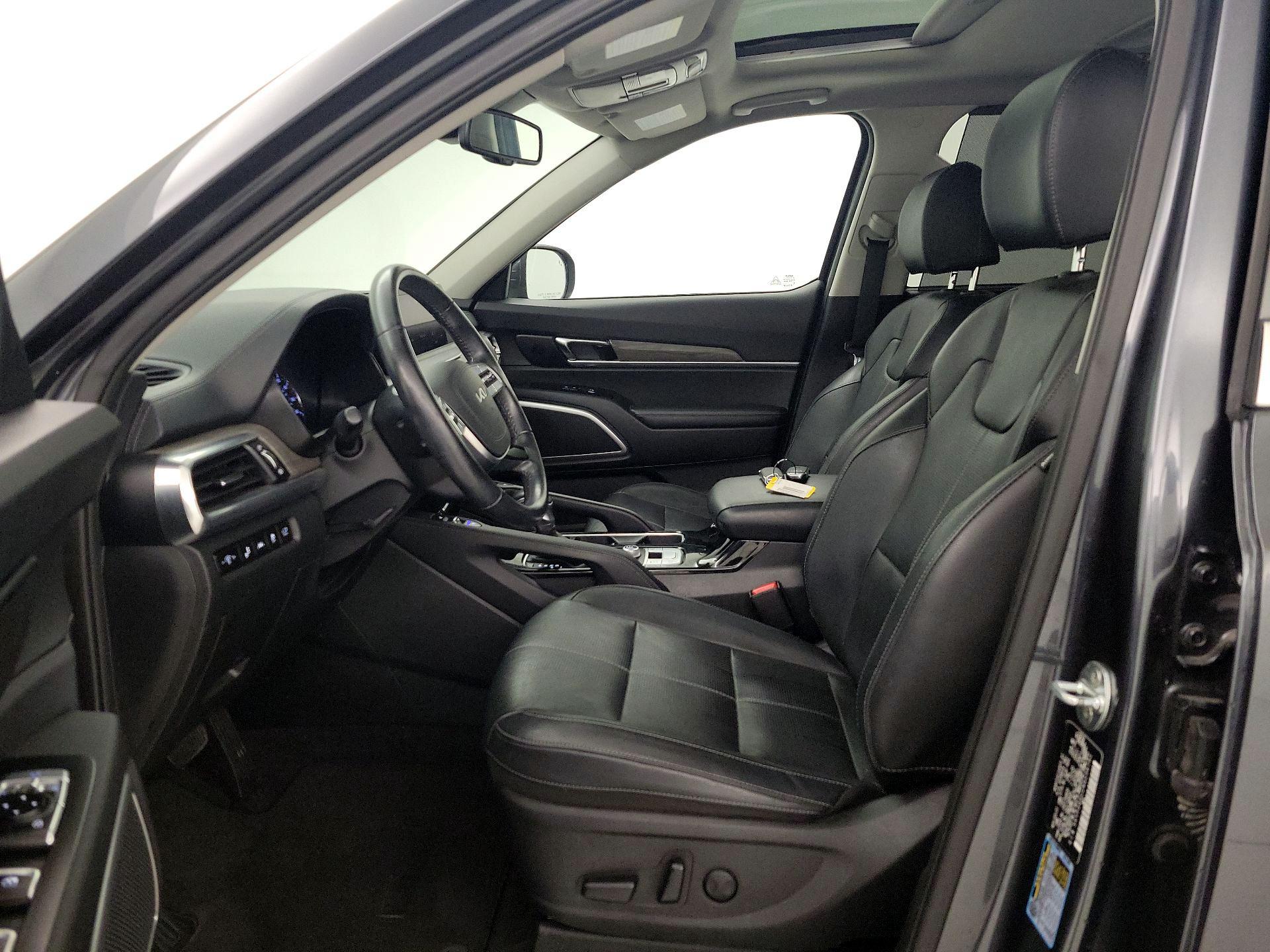 Thumbnail: 2022 Kia Telluride - 11