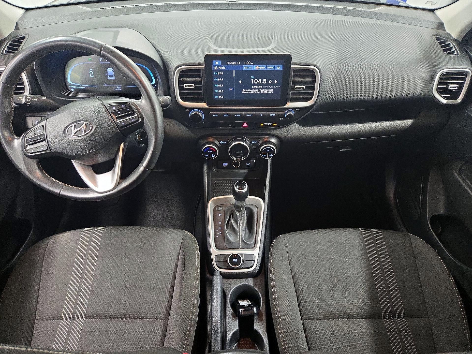 Thumbnail: 2023 Hyundai Venue - 9