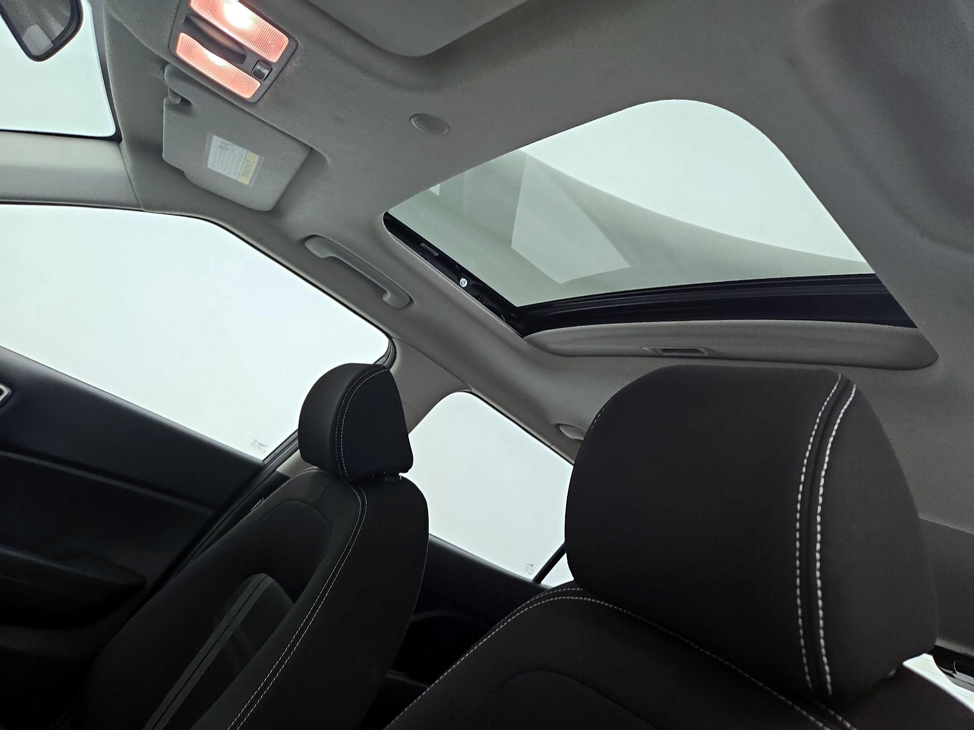 Thumbnail: 2023 Hyundai Venue - 19