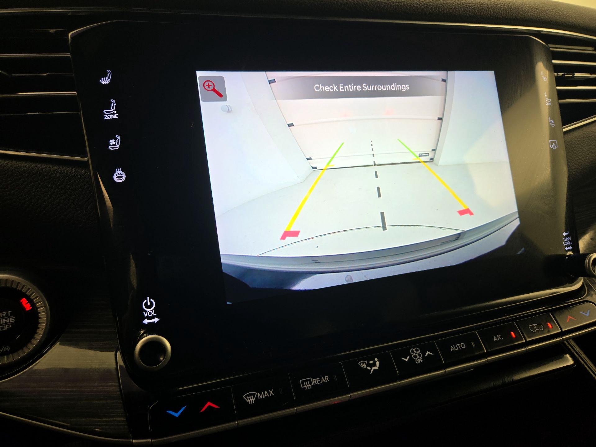 Thumbnail: 2022 Jeep Wagoneer - 15