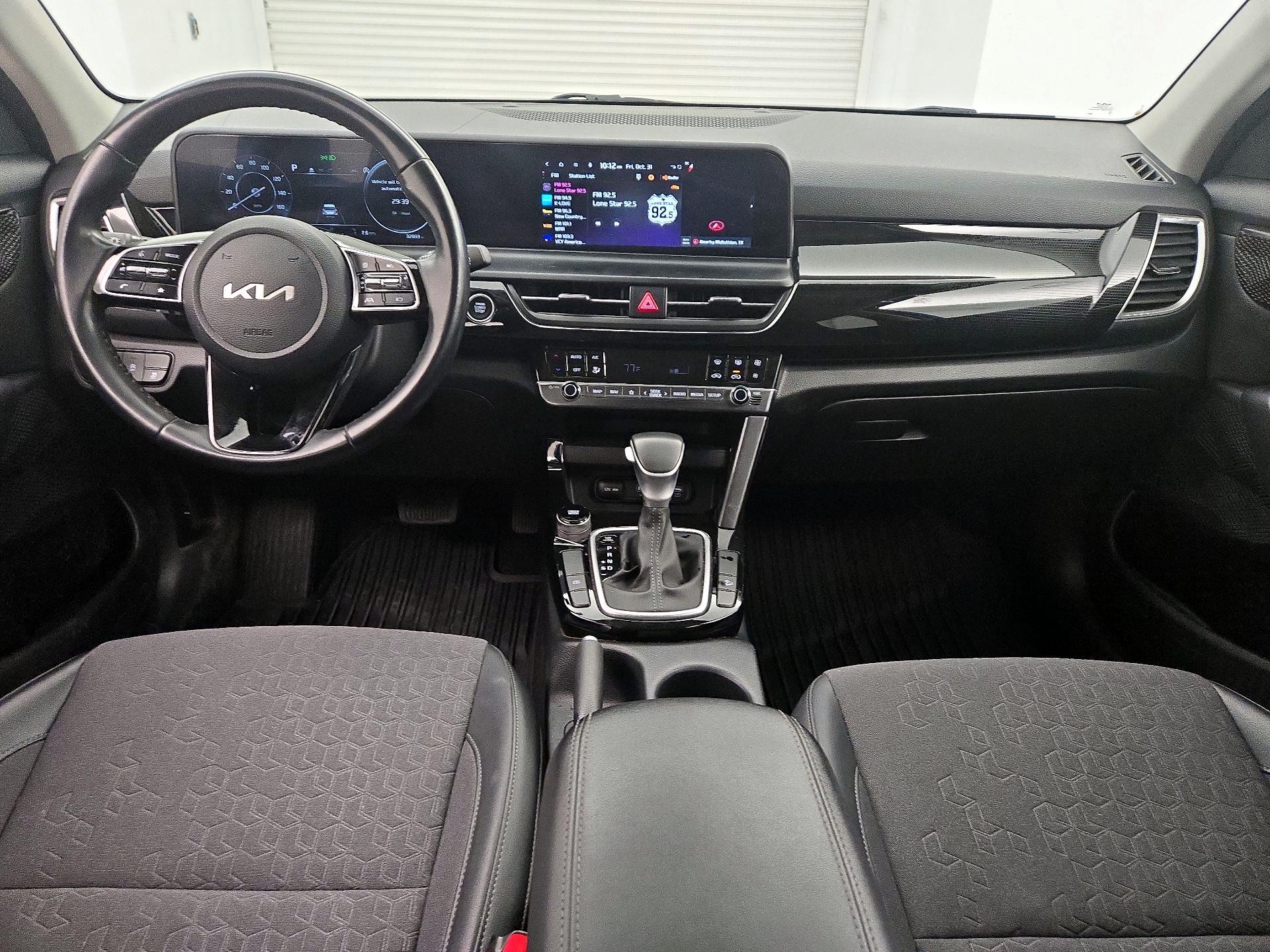 Thumbnail: 2024 Kia Seltos - 9