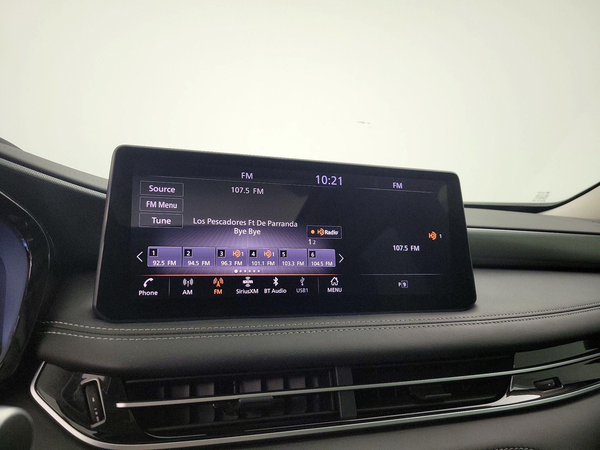 Thumbnail: 2023 INFINITI QX60 - 16