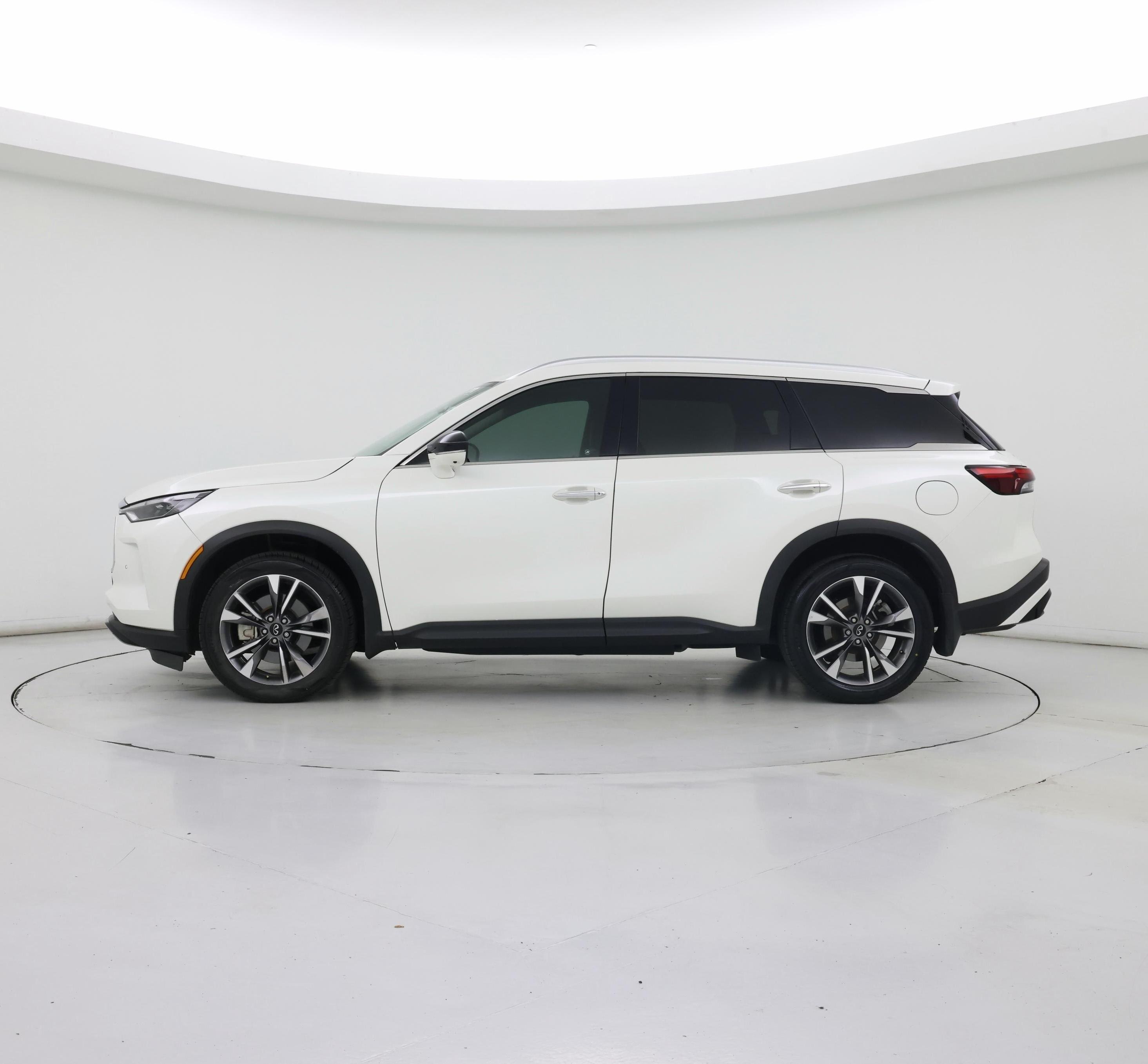 Thumbnail: 2023 INFINITI QX60 - 3