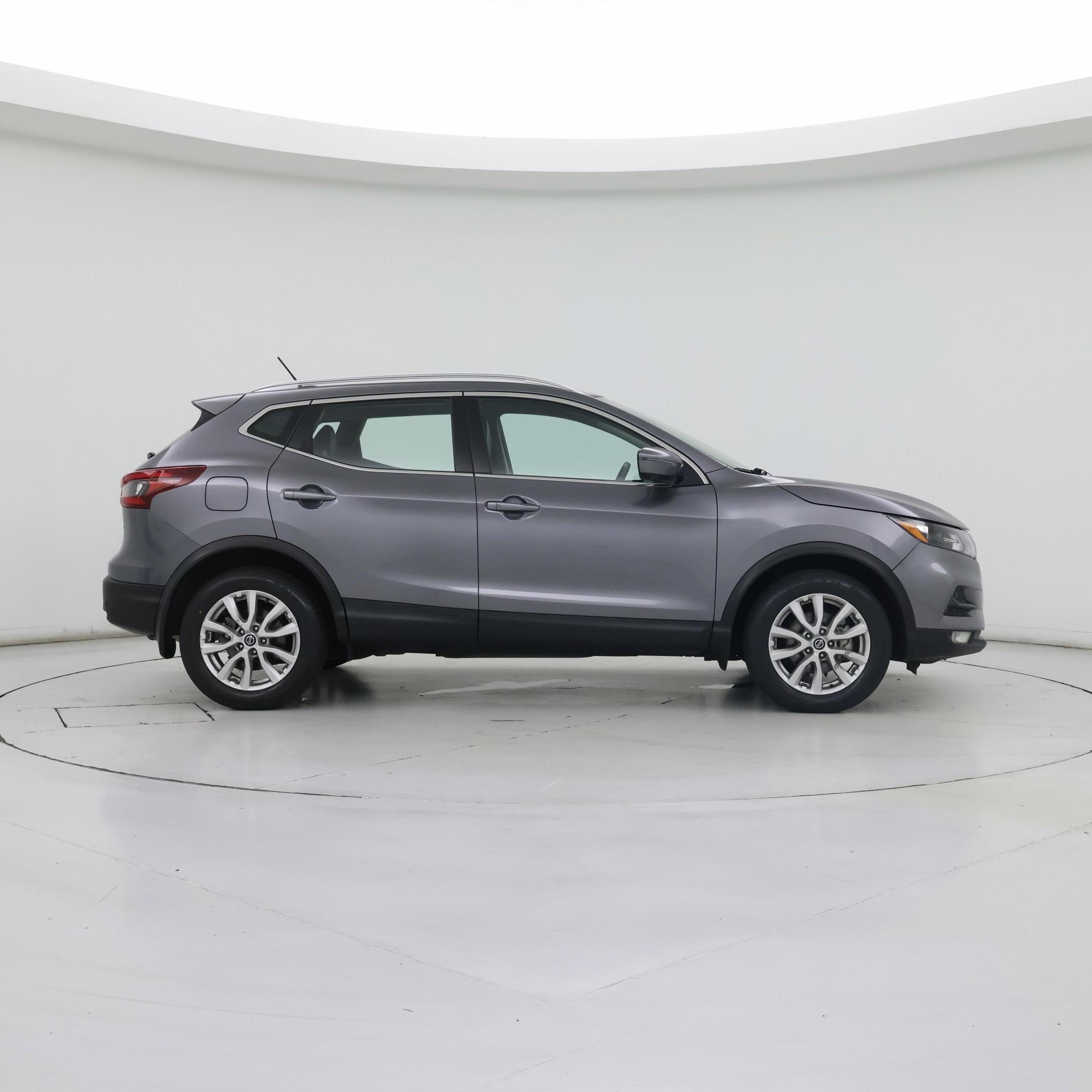 Thumbnail: 2022 Nissan Rogue Sport - 7