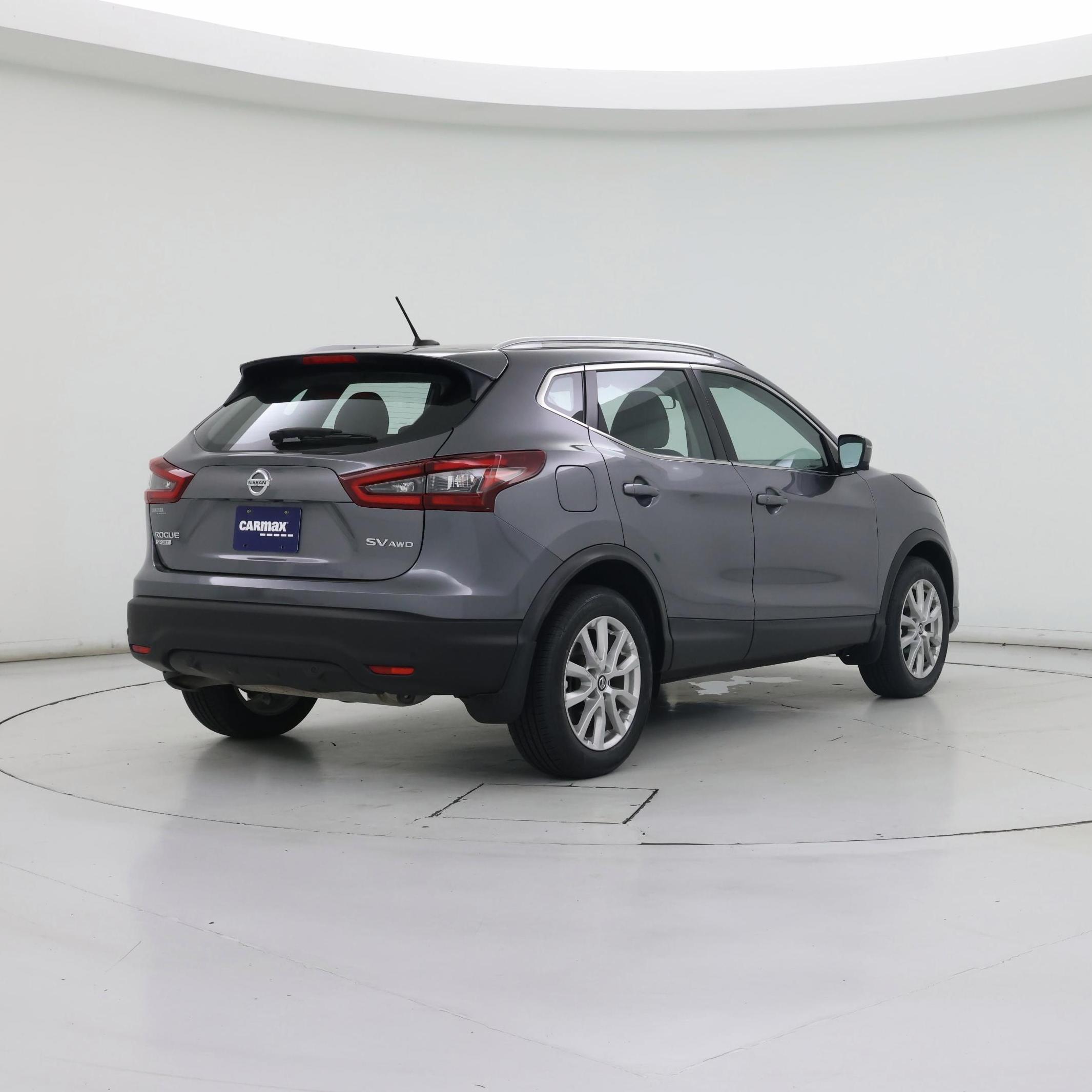 Thumbnail: 2022 Nissan Rogue Sport - 8