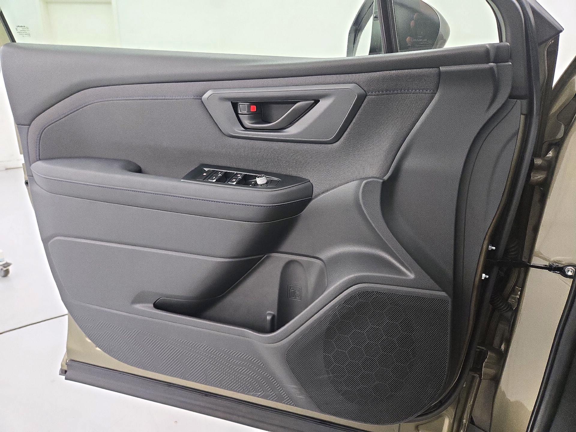 Thumbnail: 2025 Subaru Forester - 12