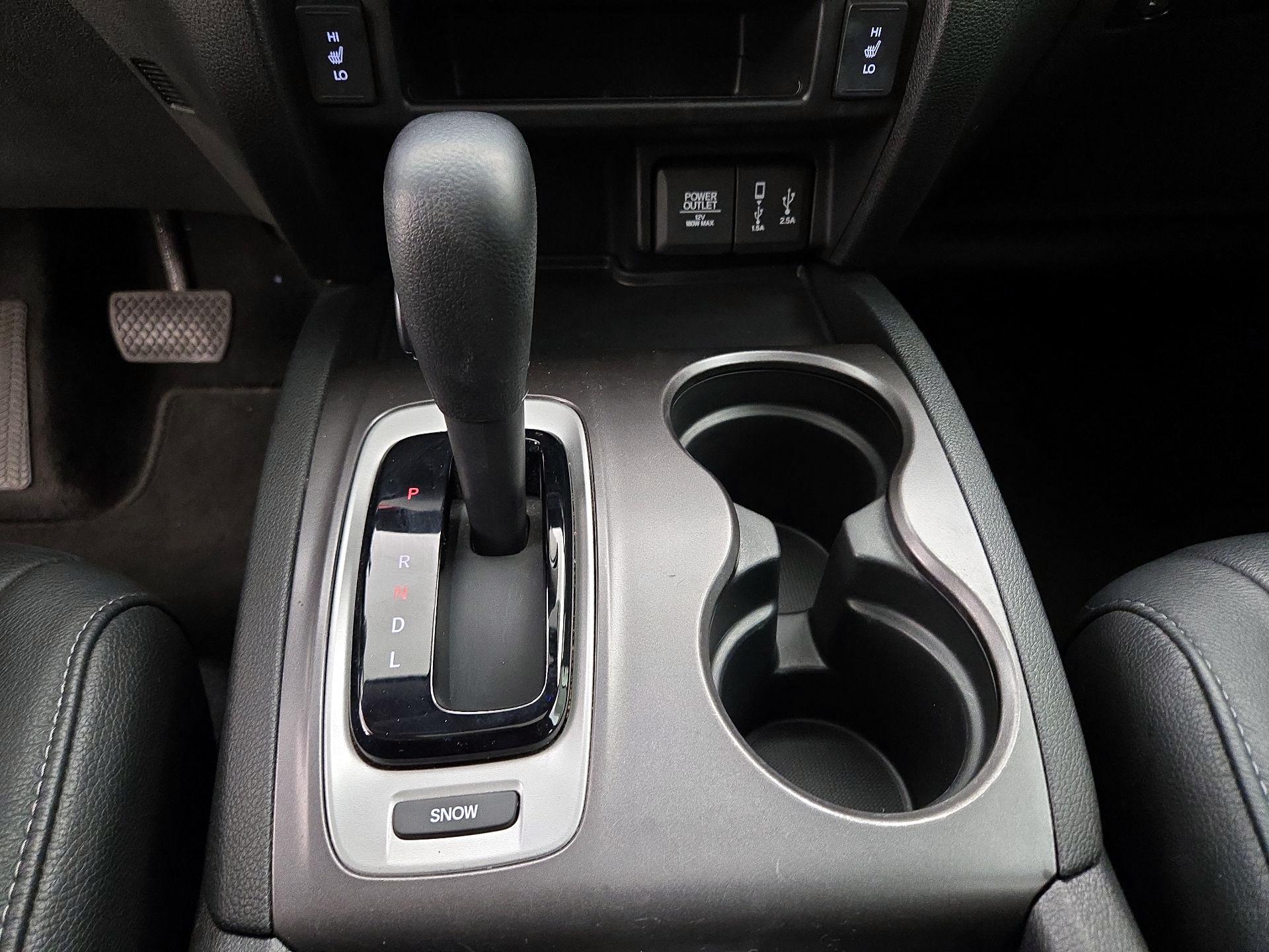 Thumbnail: 2017 Honda Pilot - 17