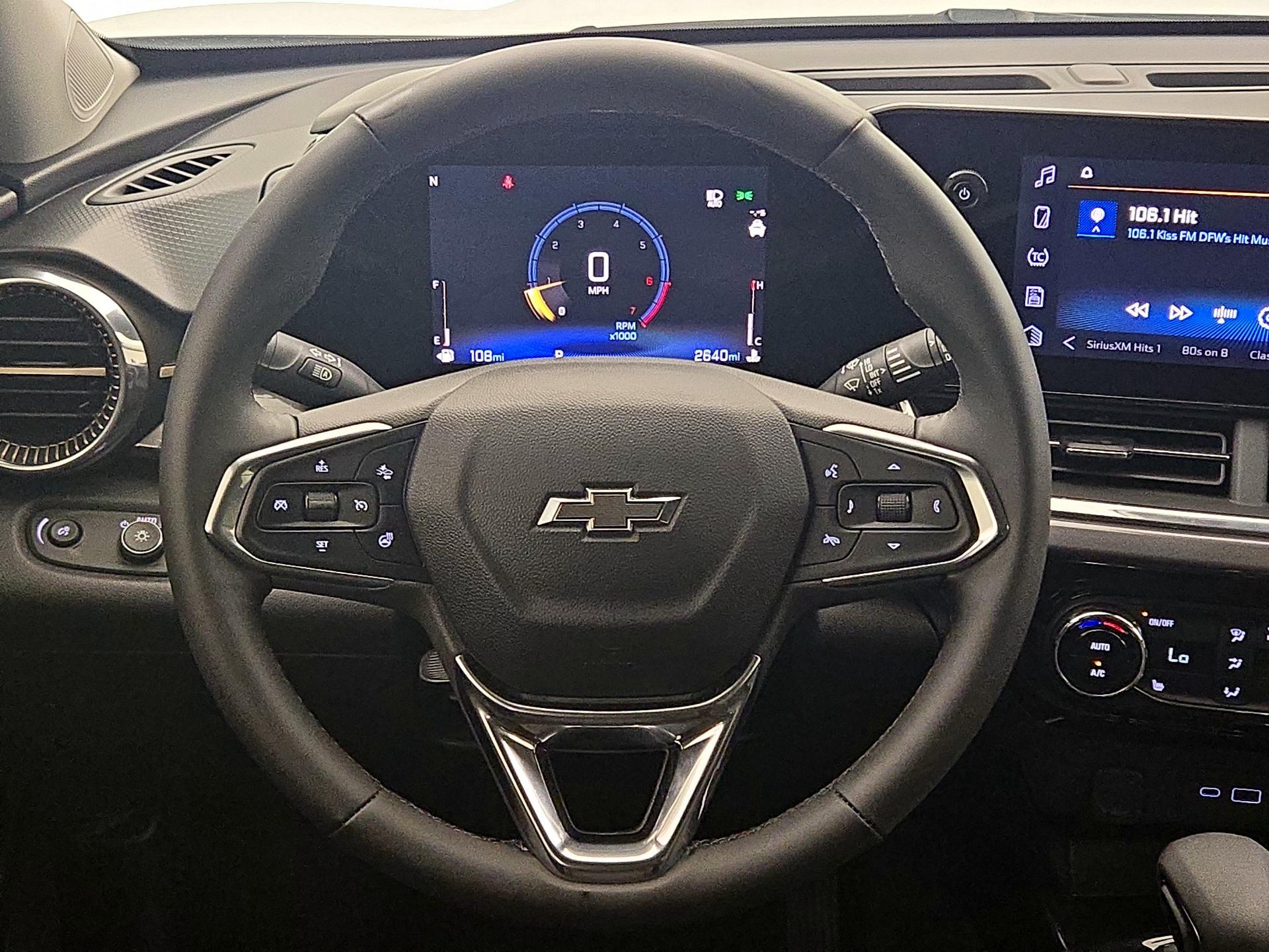 Thumbnail: 2025 Chevrolet Trax - 10