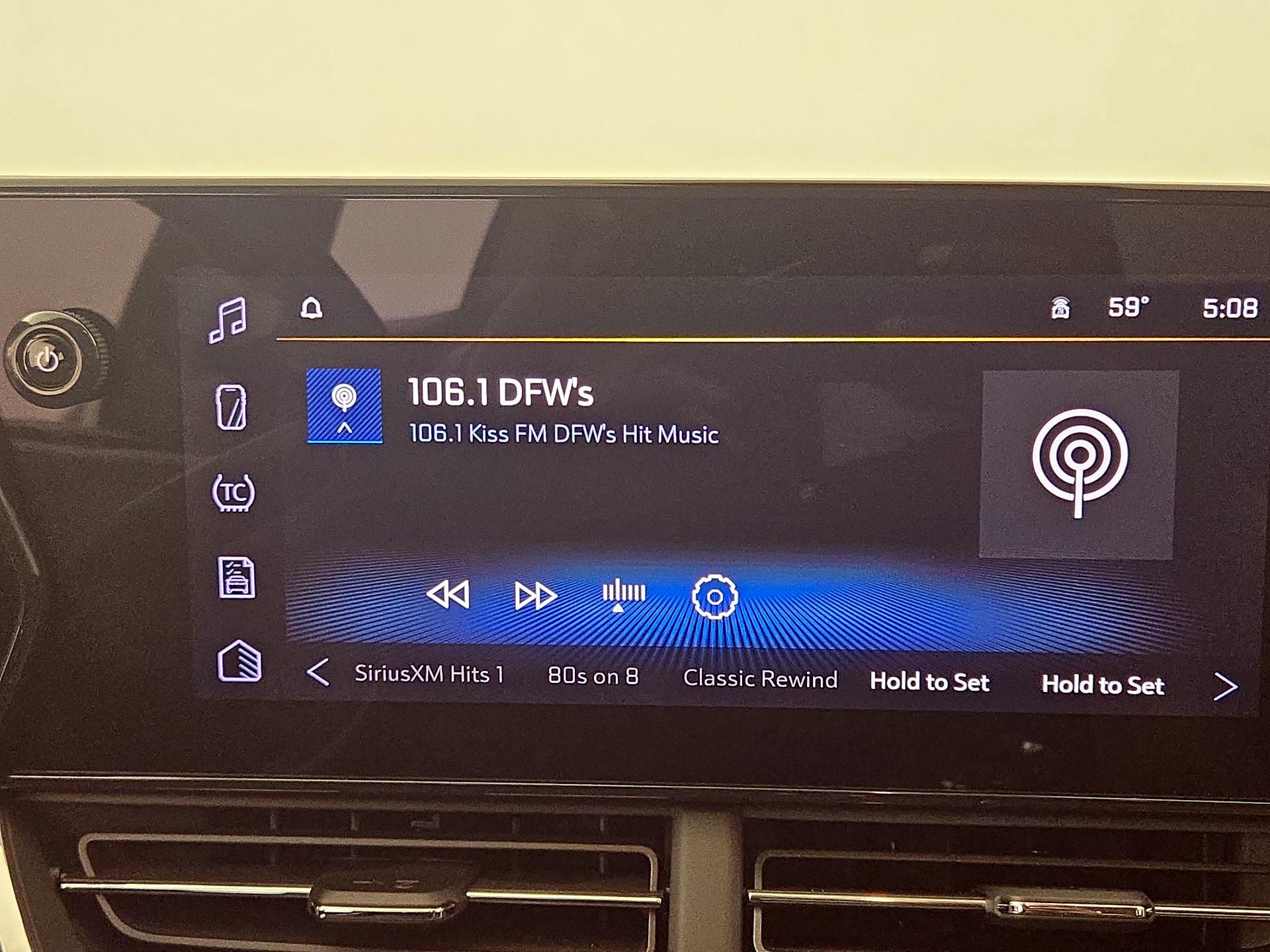 Thumbnail: 2025 Chevrolet Trax - 15