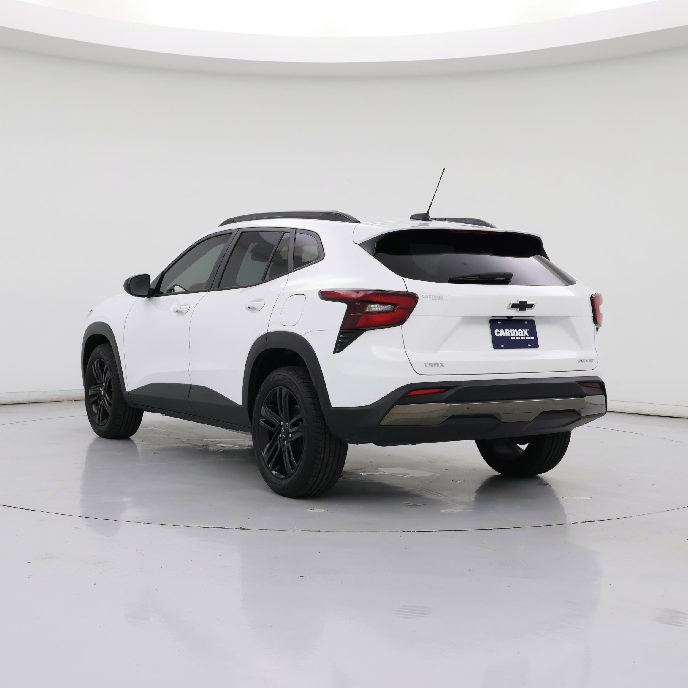 Thumbnail: 2025 Chevrolet Trax - 2