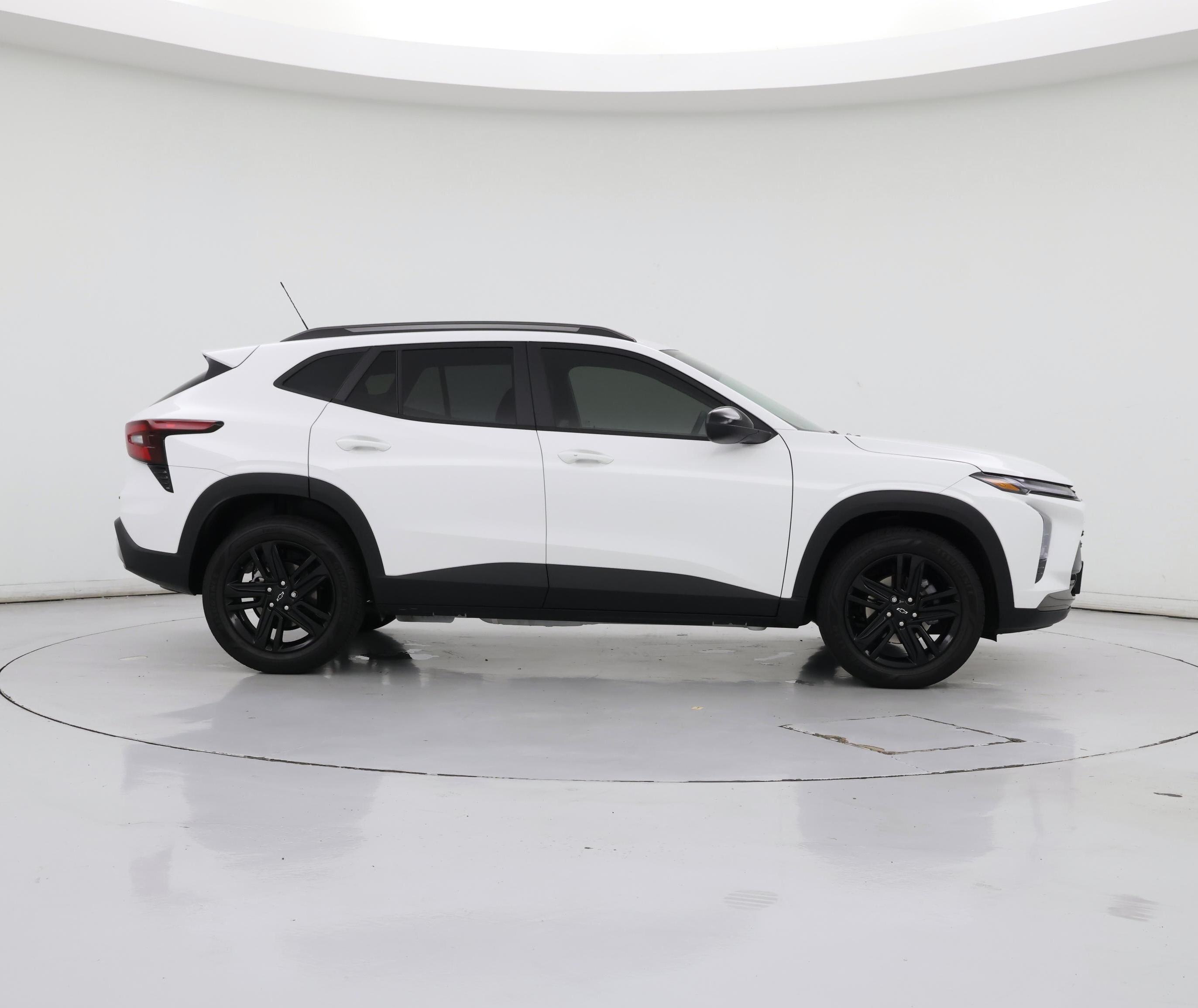 Thumbnail: 2025 Chevrolet Trax - 7