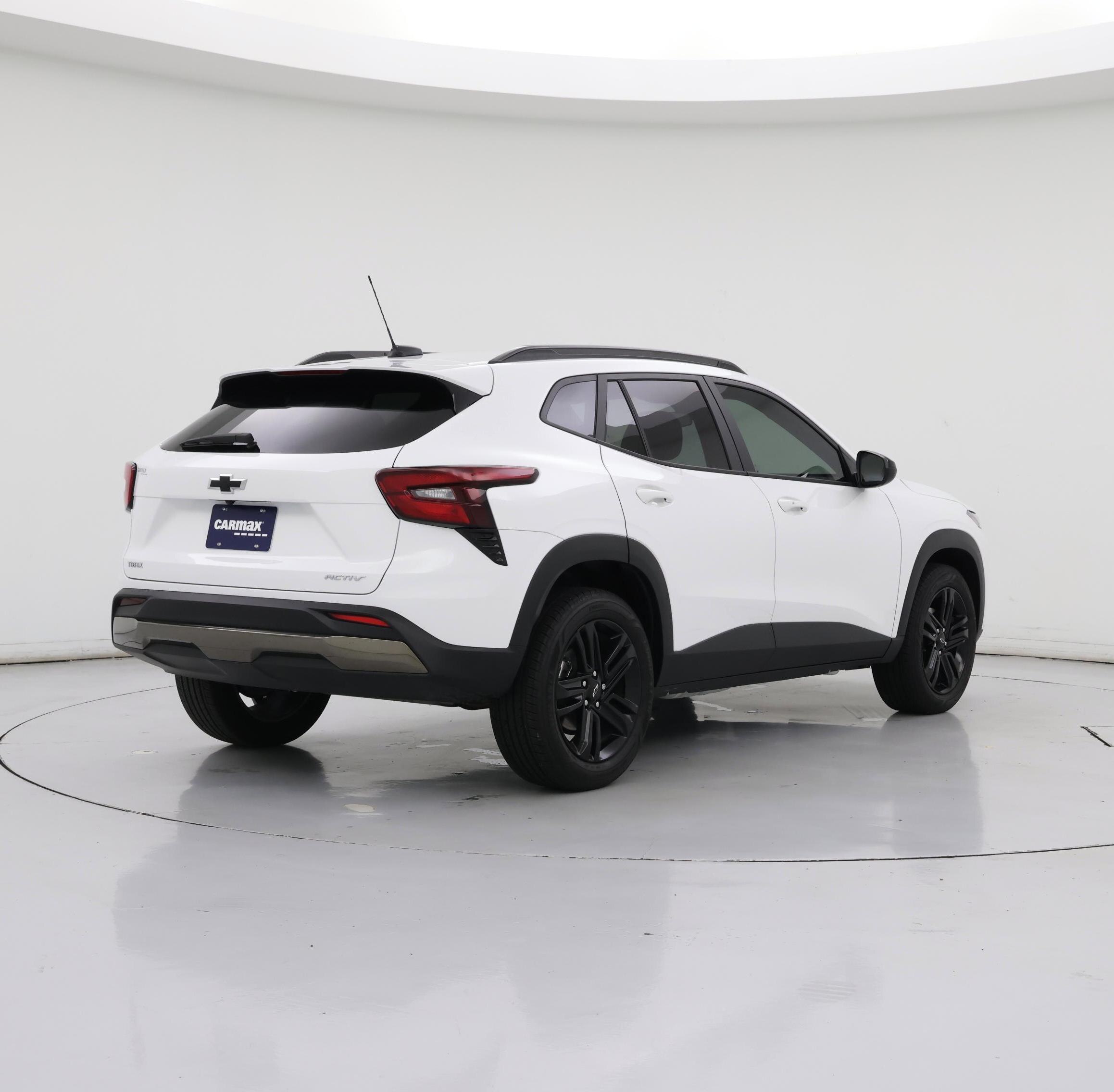 Thumbnail: 2025 Chevrolet Trax - 8