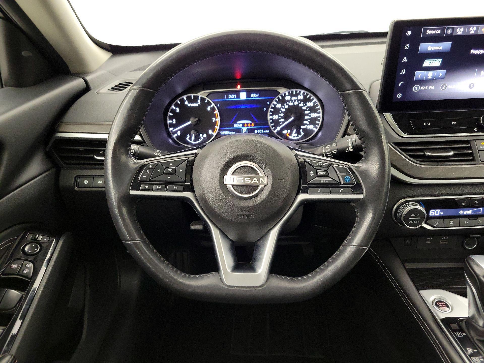 Thumbnail: 2023 Nissan Altima - 10