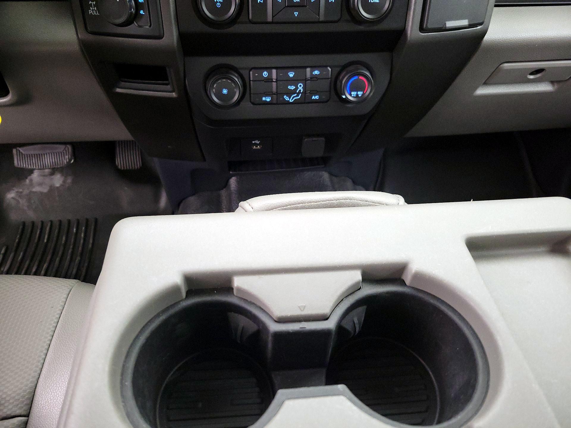 Thumbnail: 2022 Ford F-250 - 17