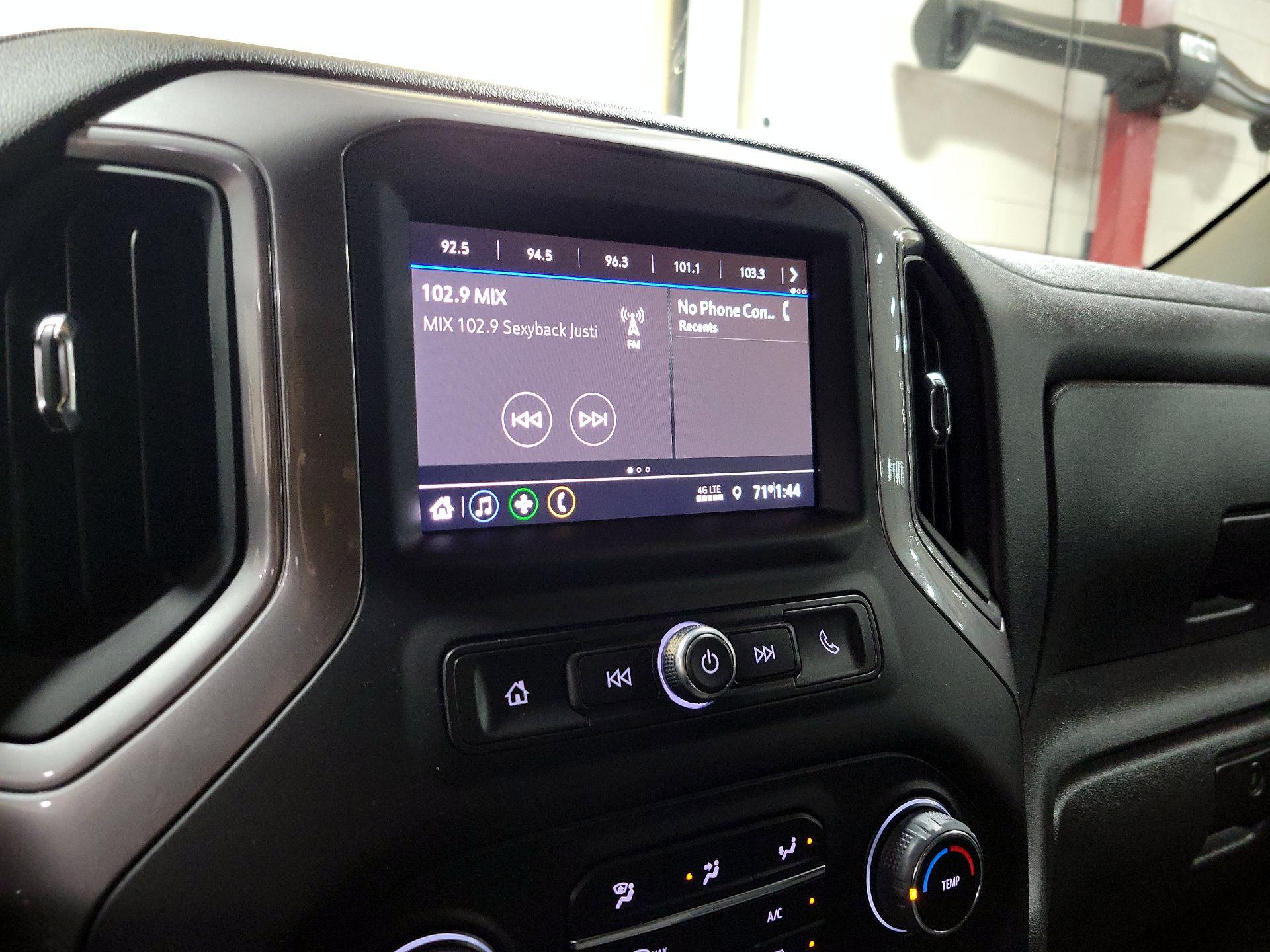 Thumbnail: 2022 Chevrolet Silverado 1500 - 15