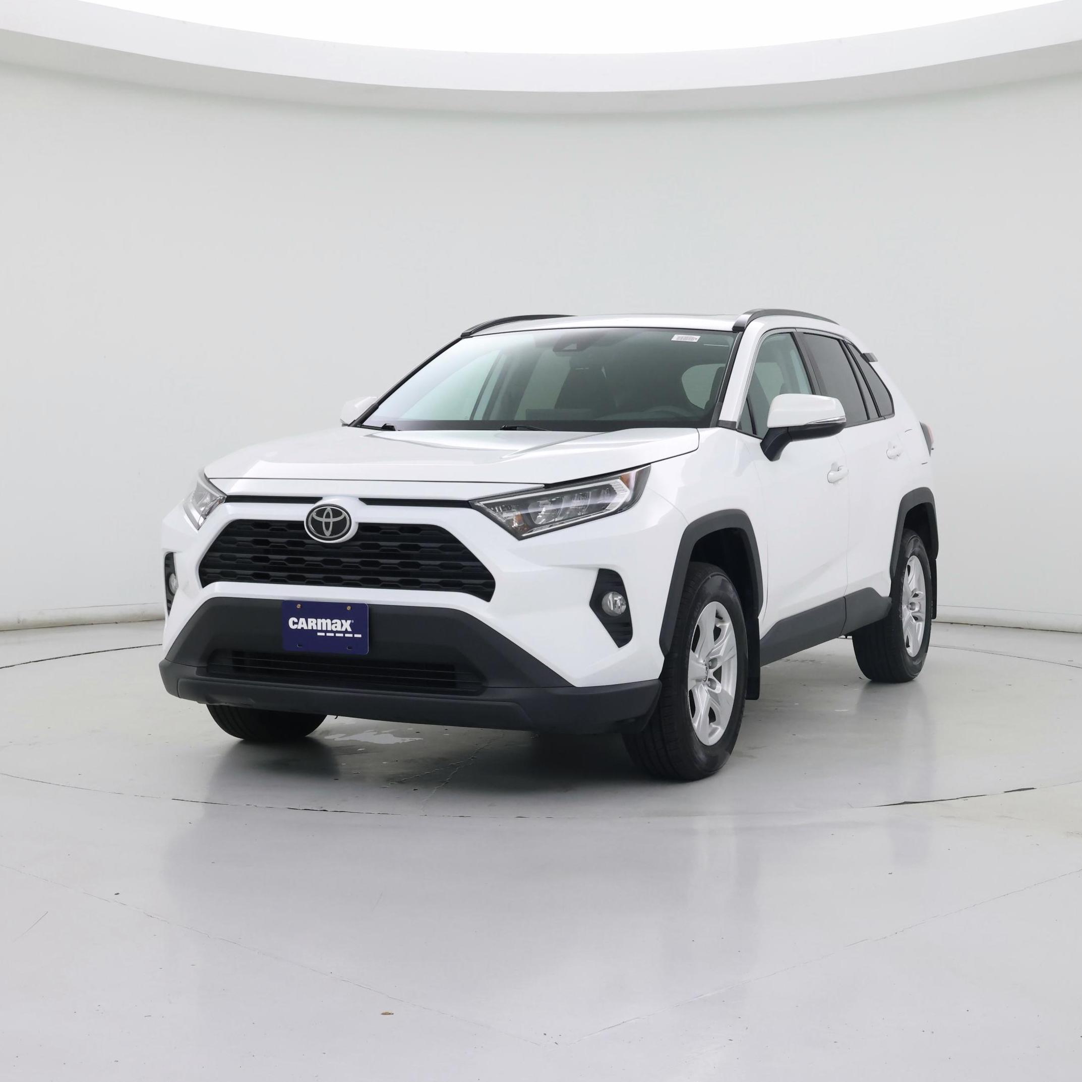 Thumbnail: 2021 Toyota RAV4 - 4
