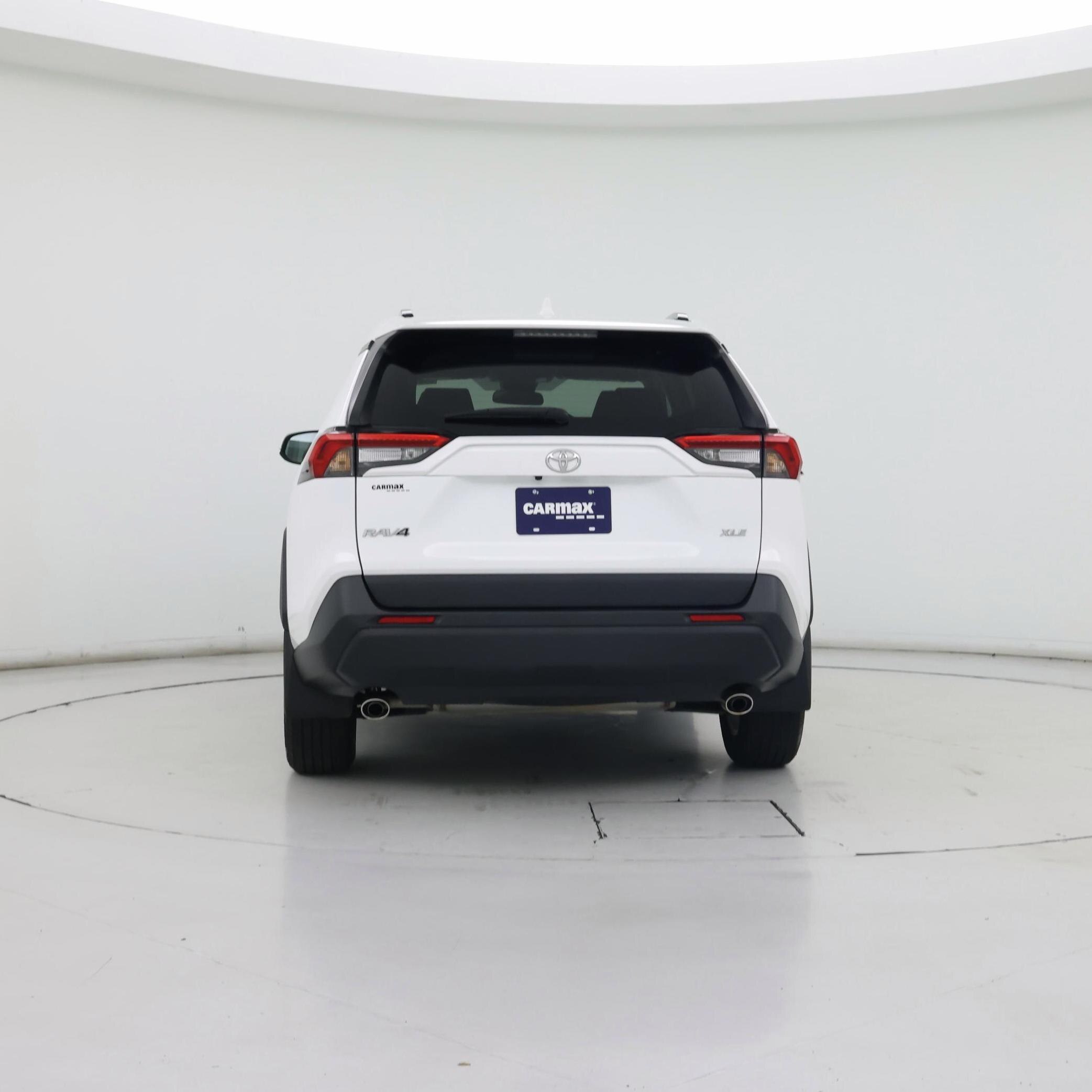 Thumbnail: 2021 Toyota RAV4 - 6