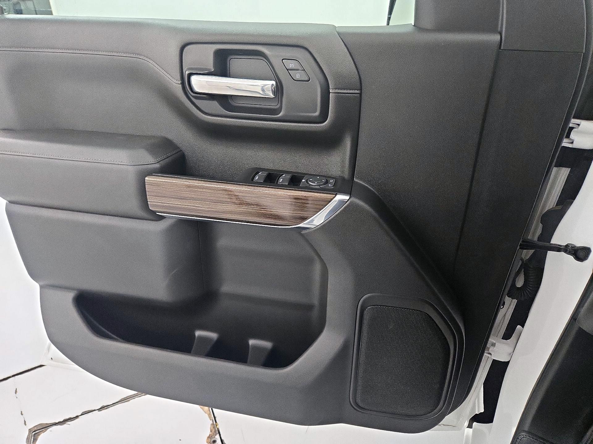 Thumbnail: 2022 Chevrolet Silverado 1500 - 12