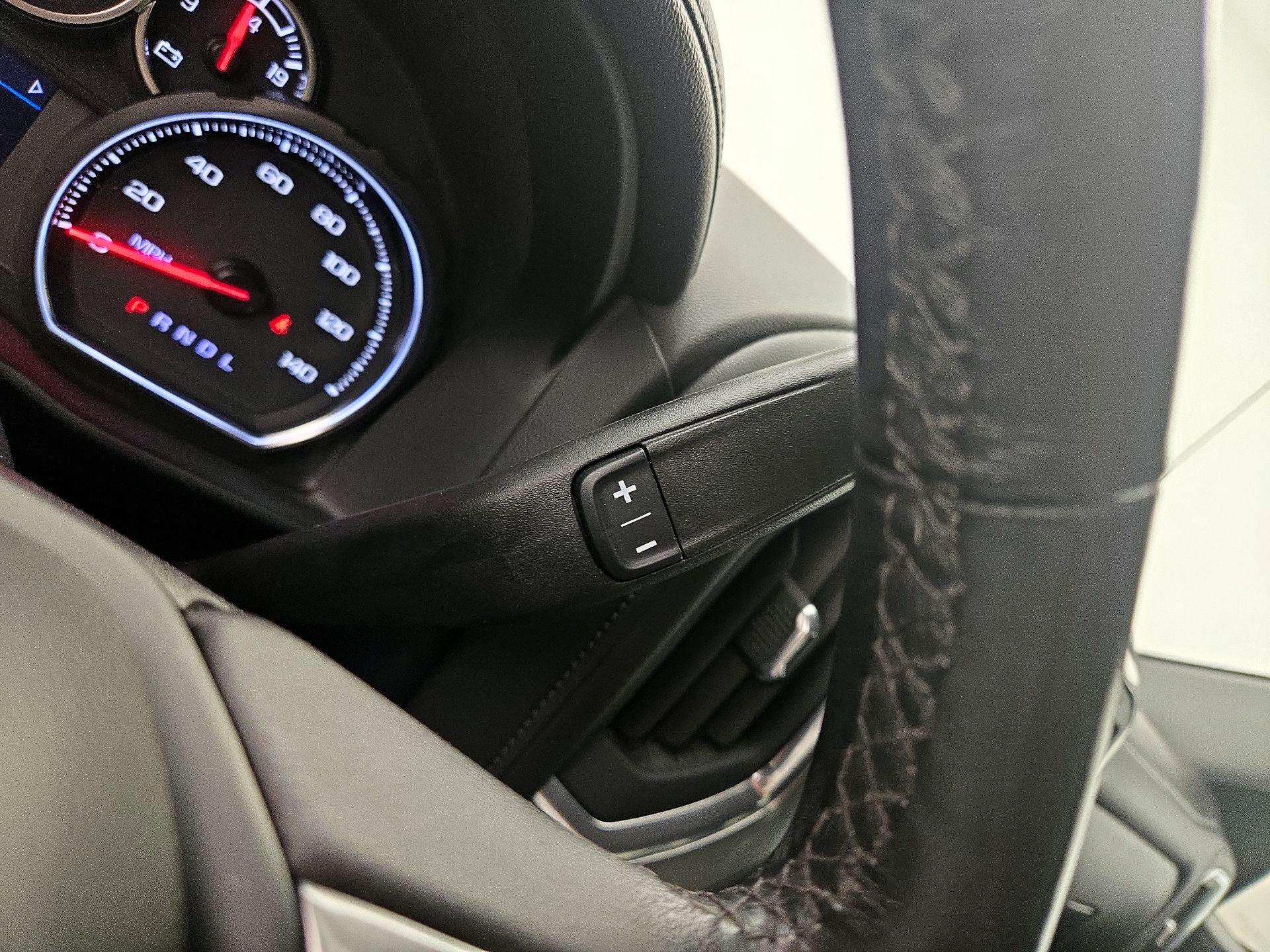 Thumbnail: 2022 Chevrolet Silverado 1500 - 17