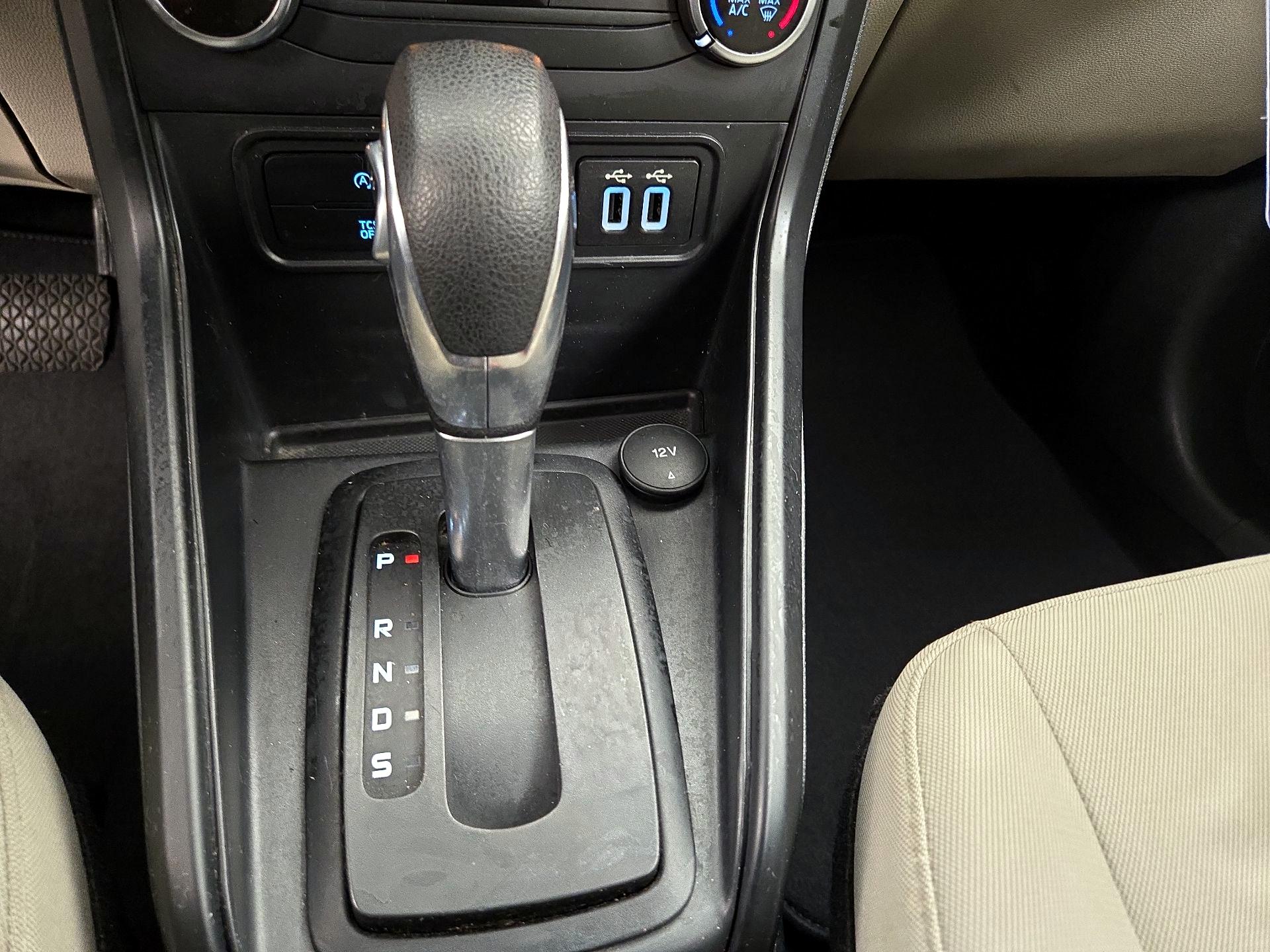 Thumbnail: 2018 Ford EcoSport - 17